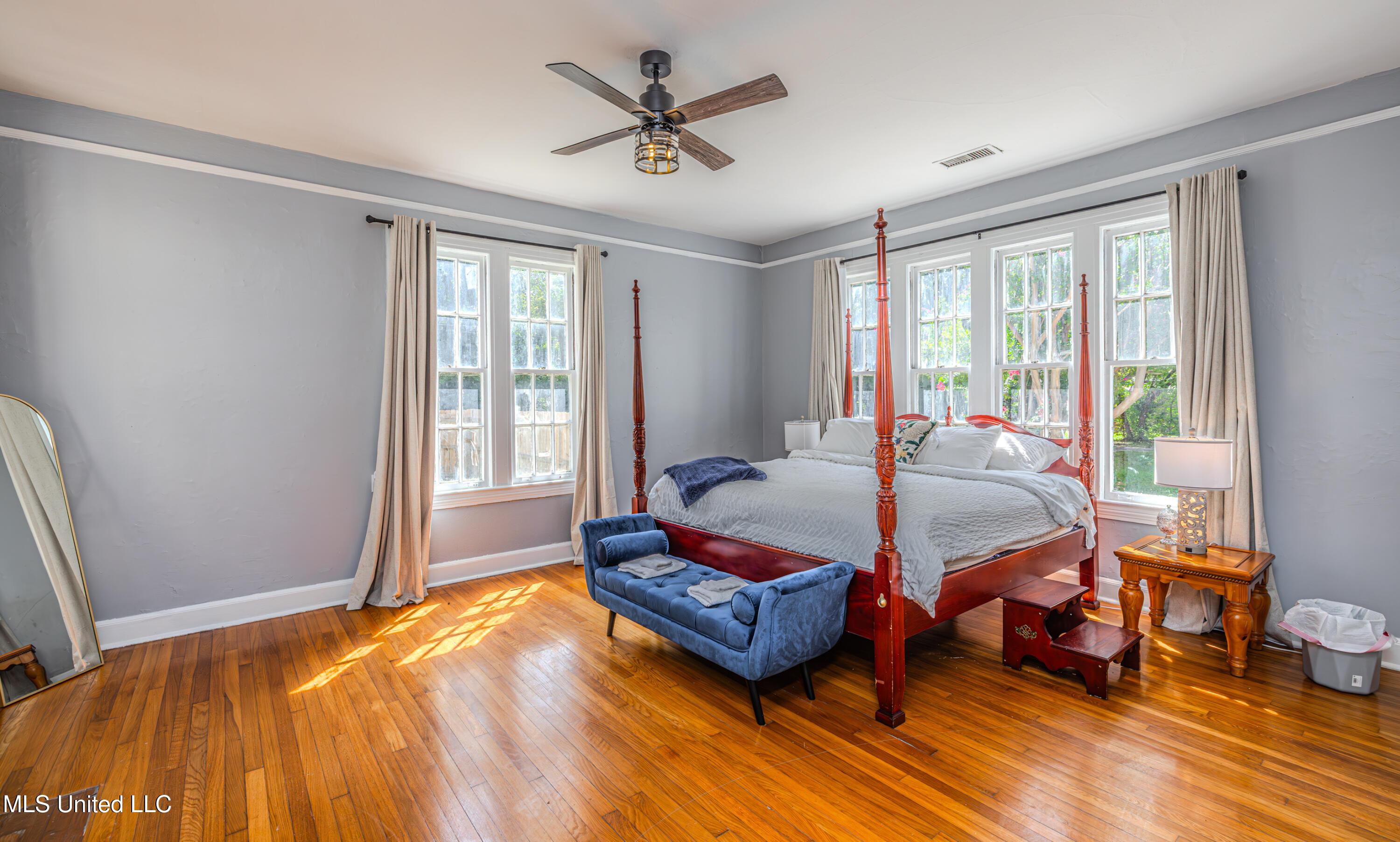 604 S Main Street Property Photo 36