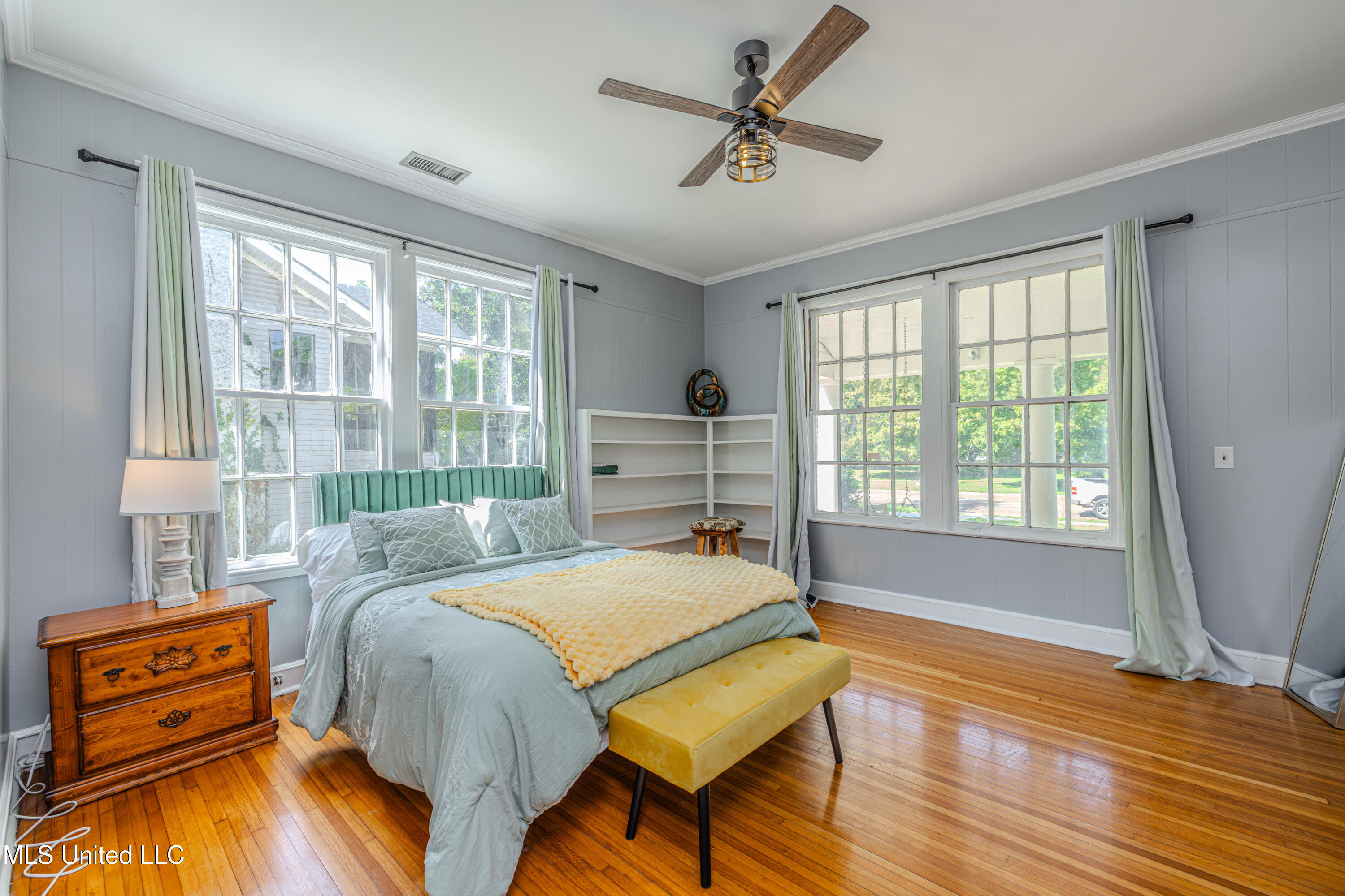 604 S Main Street Property Photo 43