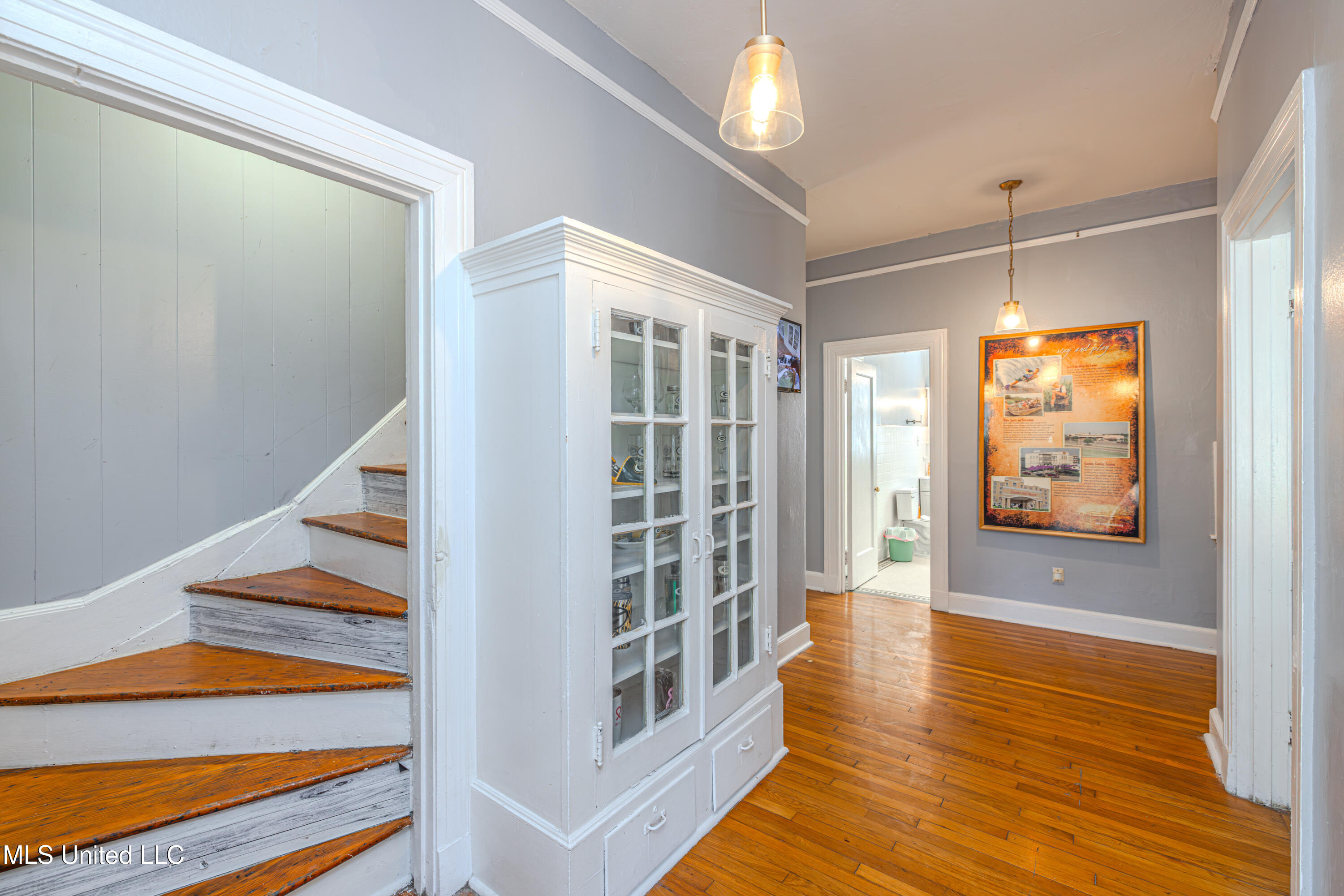 604 S Main Street Property Photo 54