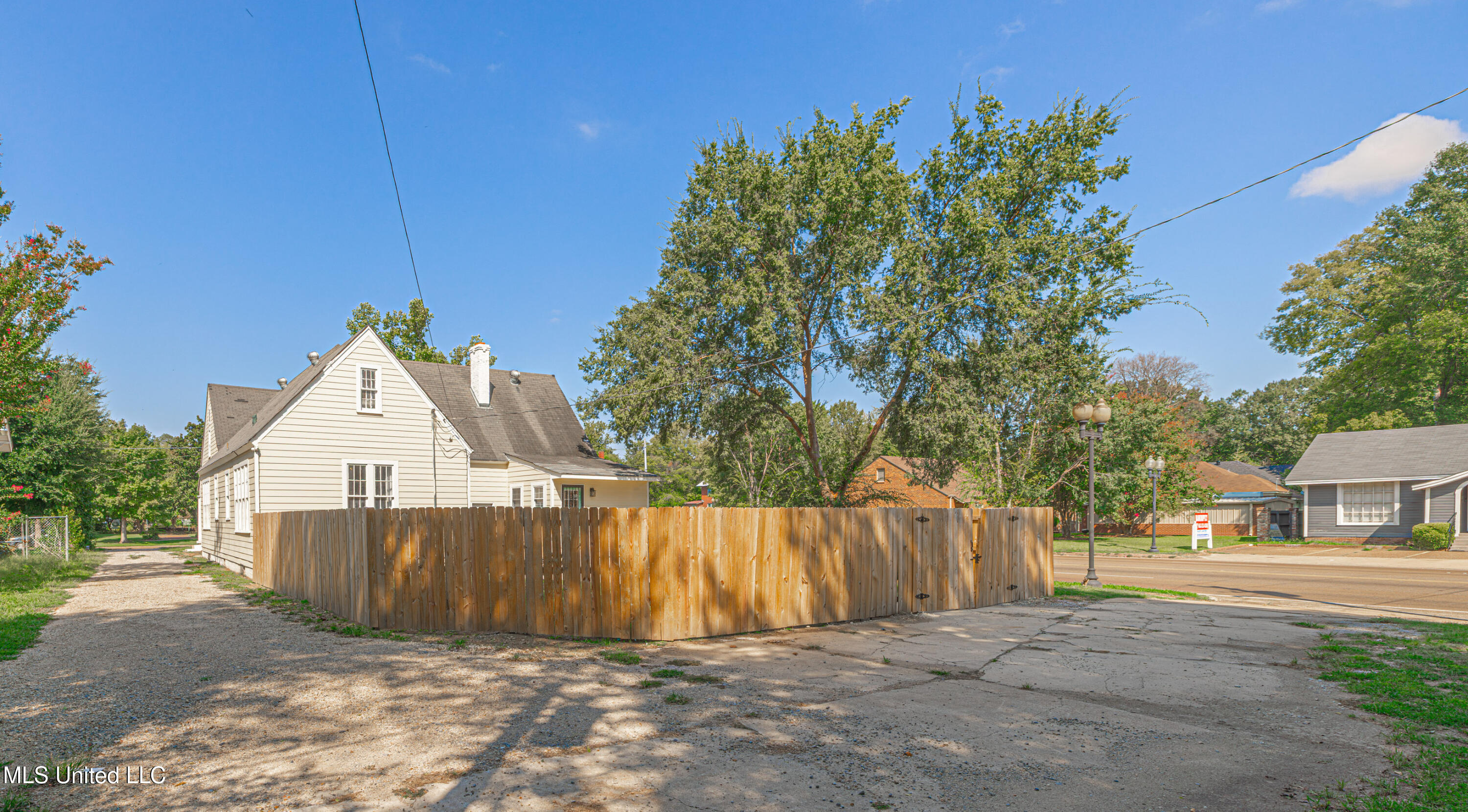 604 S Main Street Property Photo 67