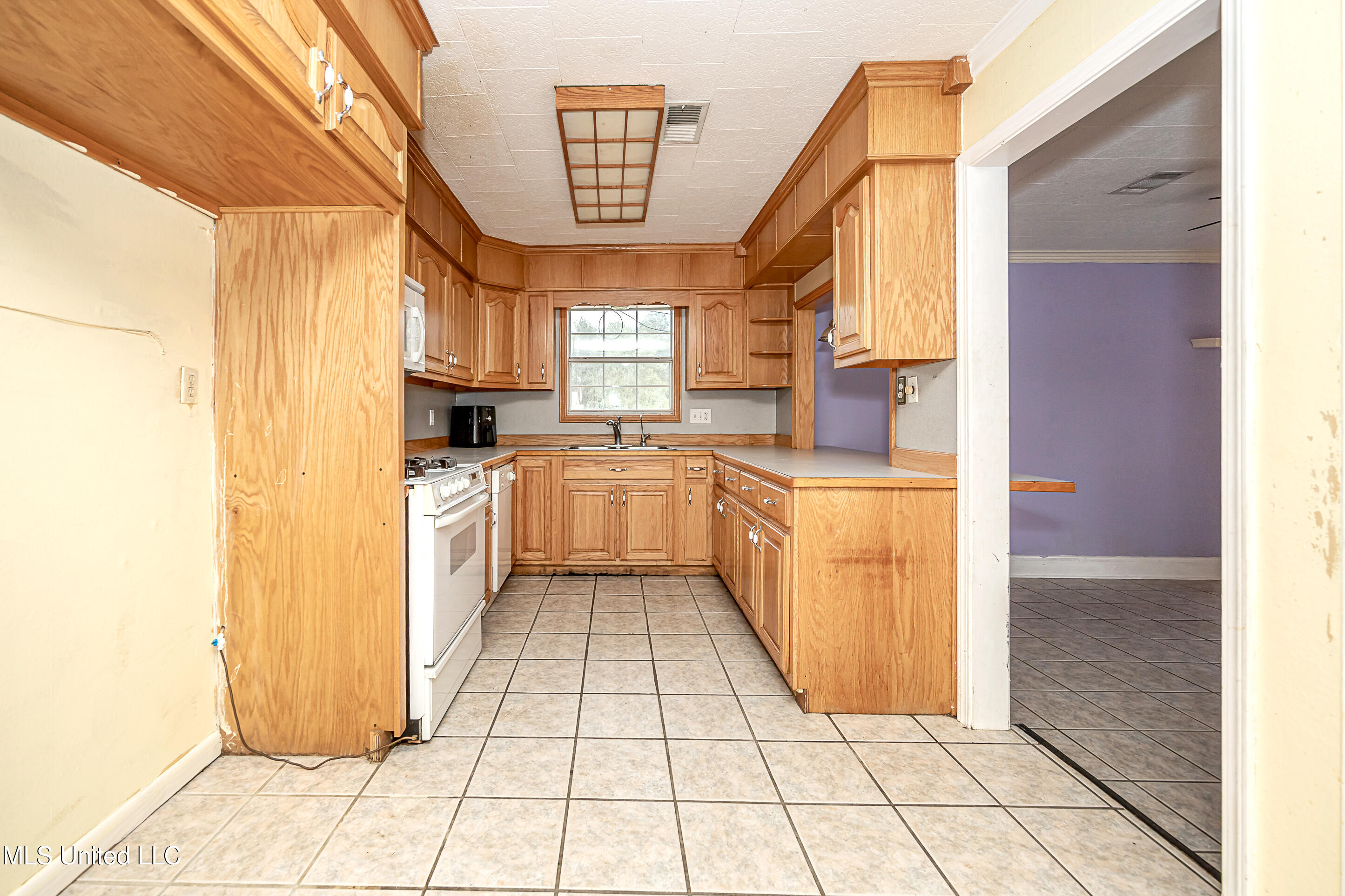7646 Madison Drive Property Photo 14