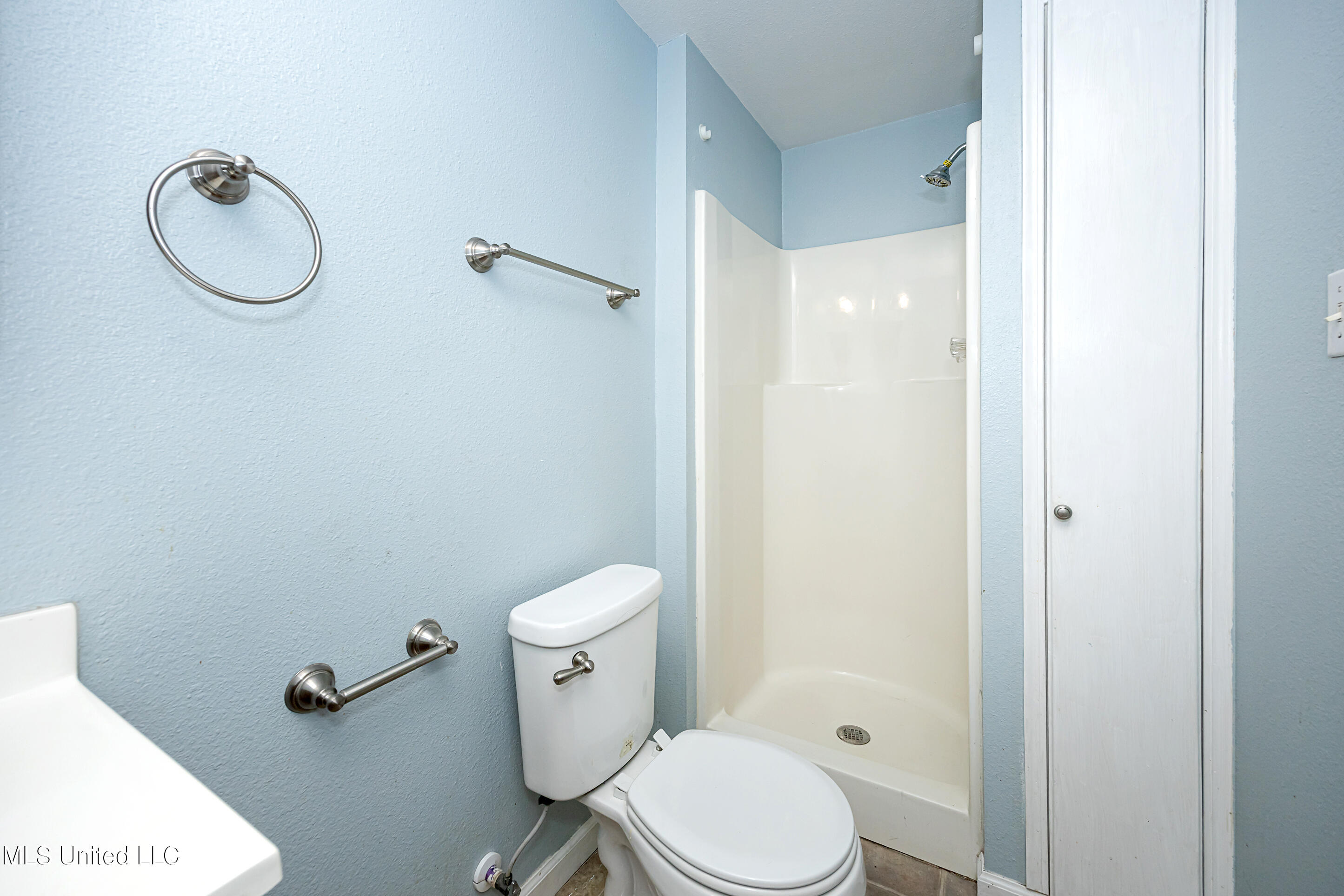 7646 Madison Drive Property Photo 36