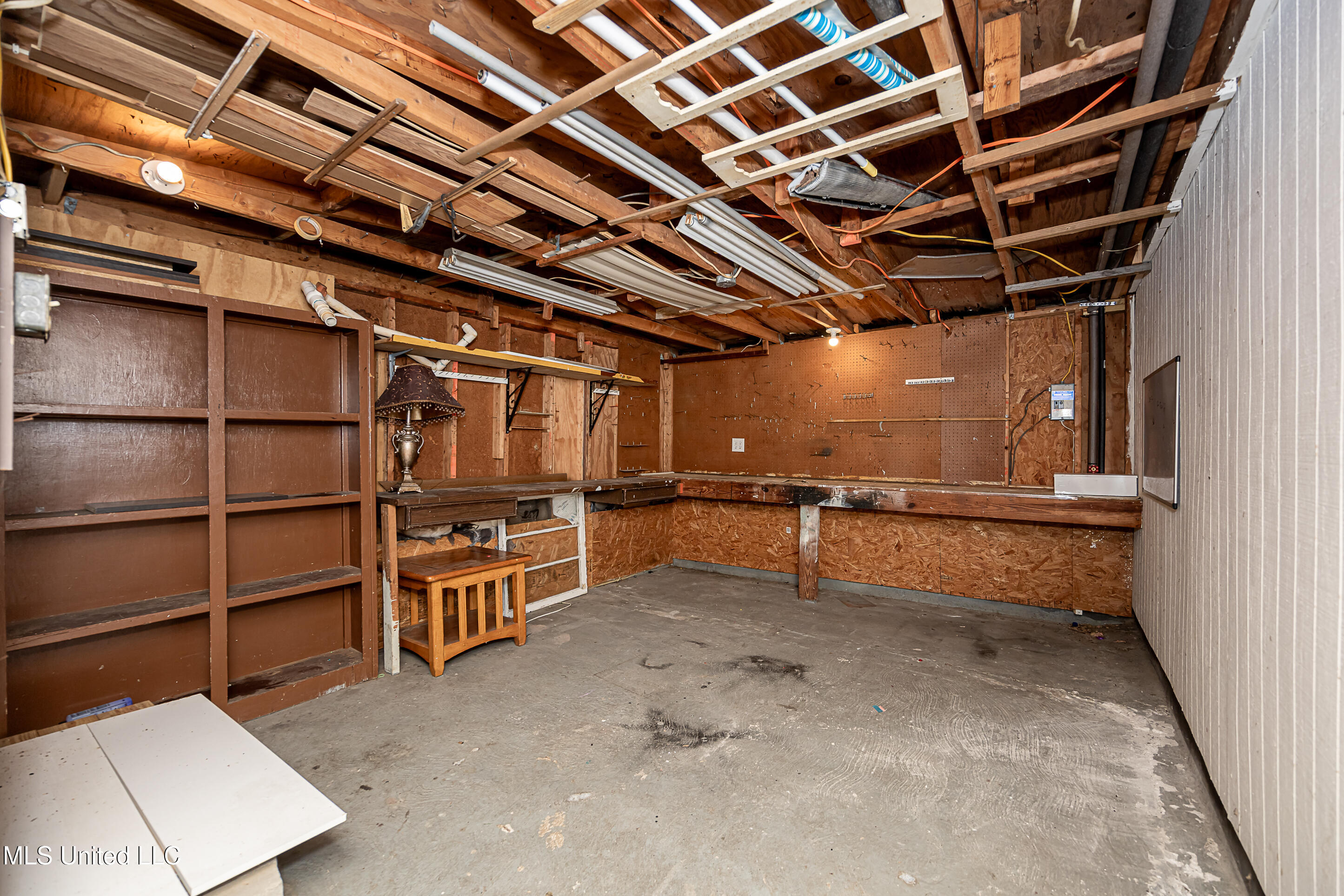 7646 Madison Drive Property Photo 37