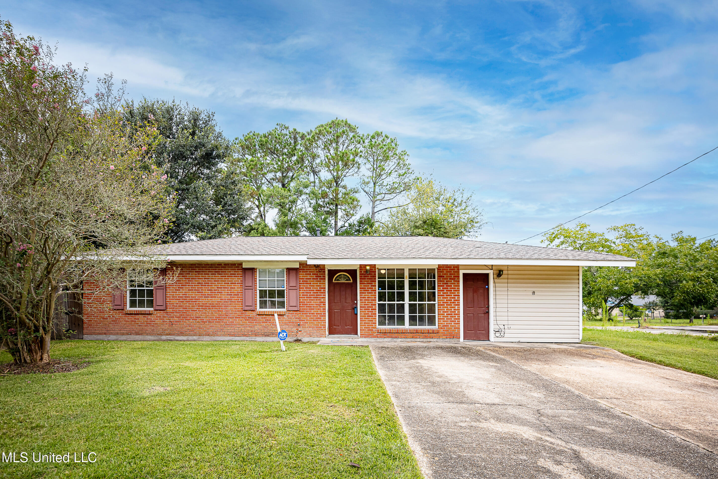 7646 Madison Drive Property Photo 44