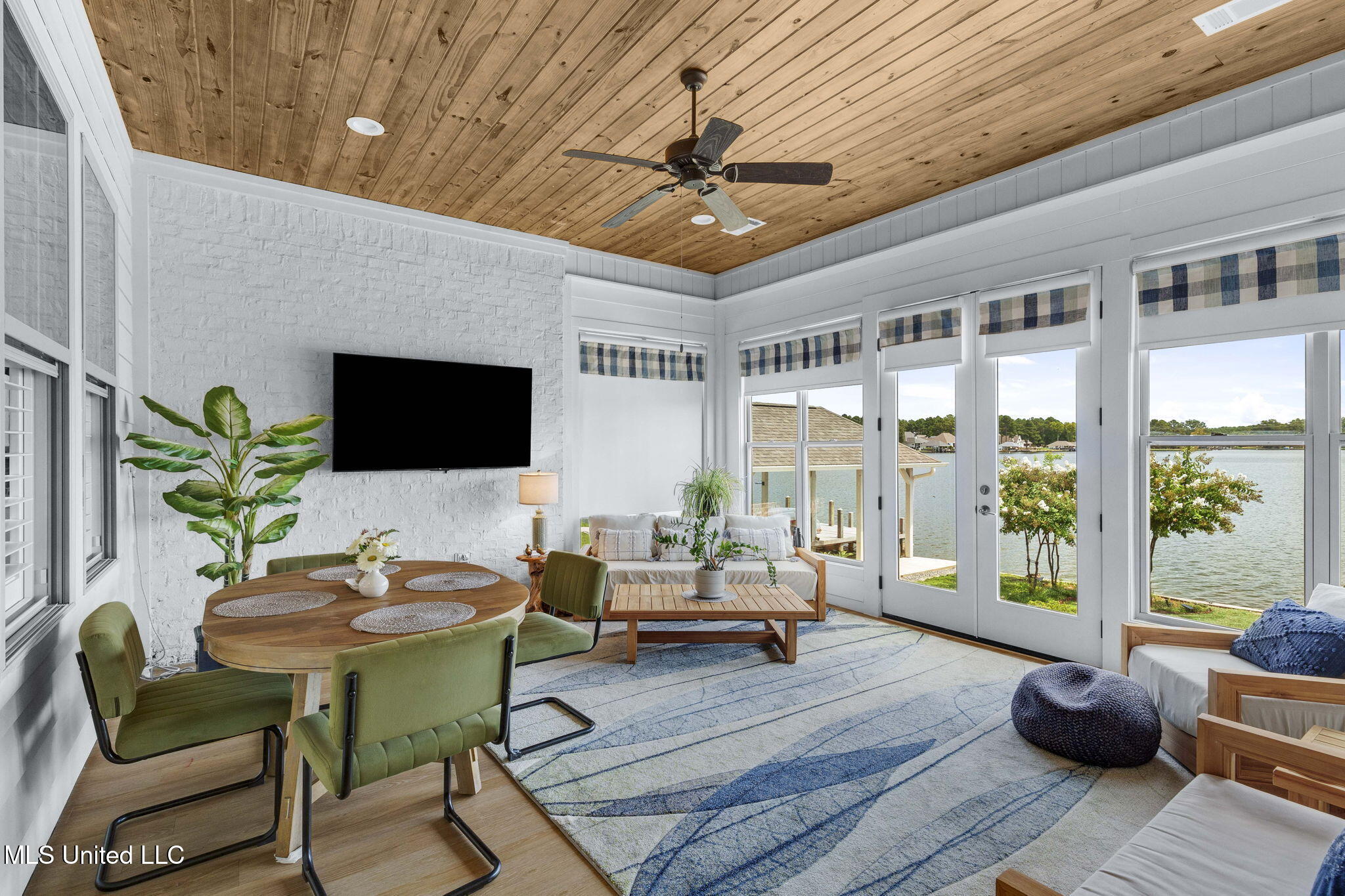 144 Heron's Bay Circle Property Photo 25