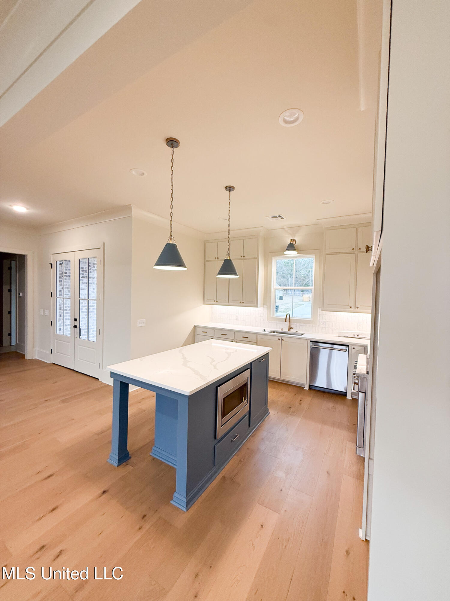 104 Heron's Bay Circle Property Photo 7