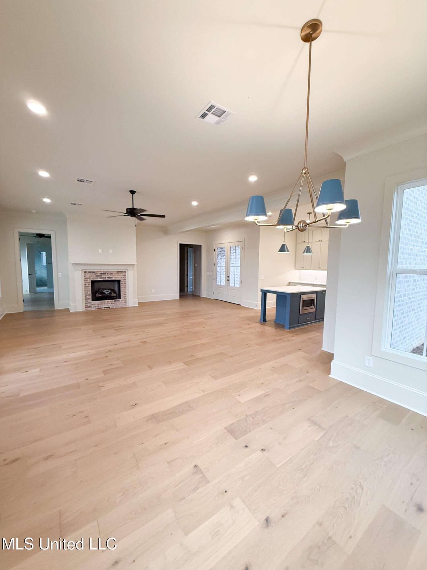 104 Heron's Bay Circle Property Photo 8