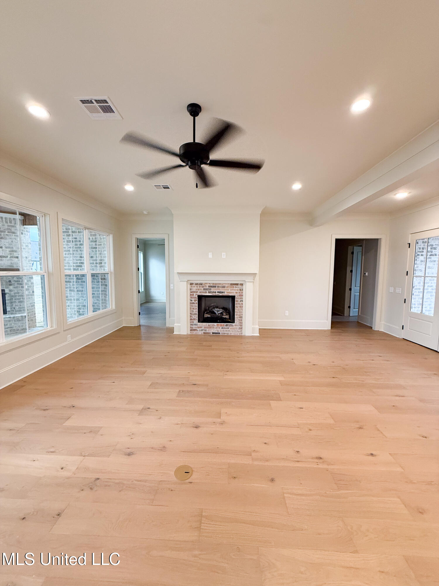 104 Heron's Bay Circle Property Photo 9