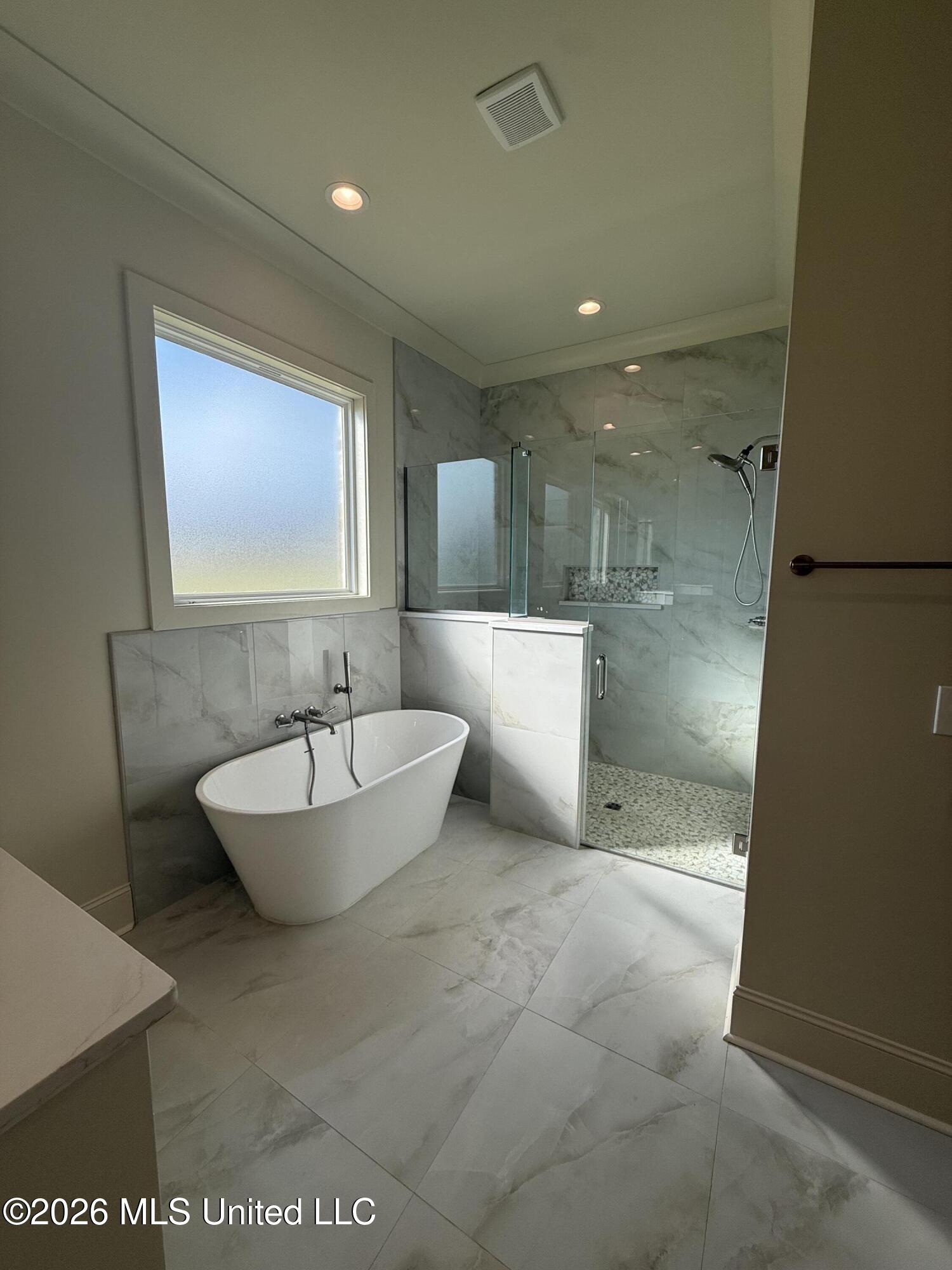 104 Heron's Bay Circle Property Photo 16