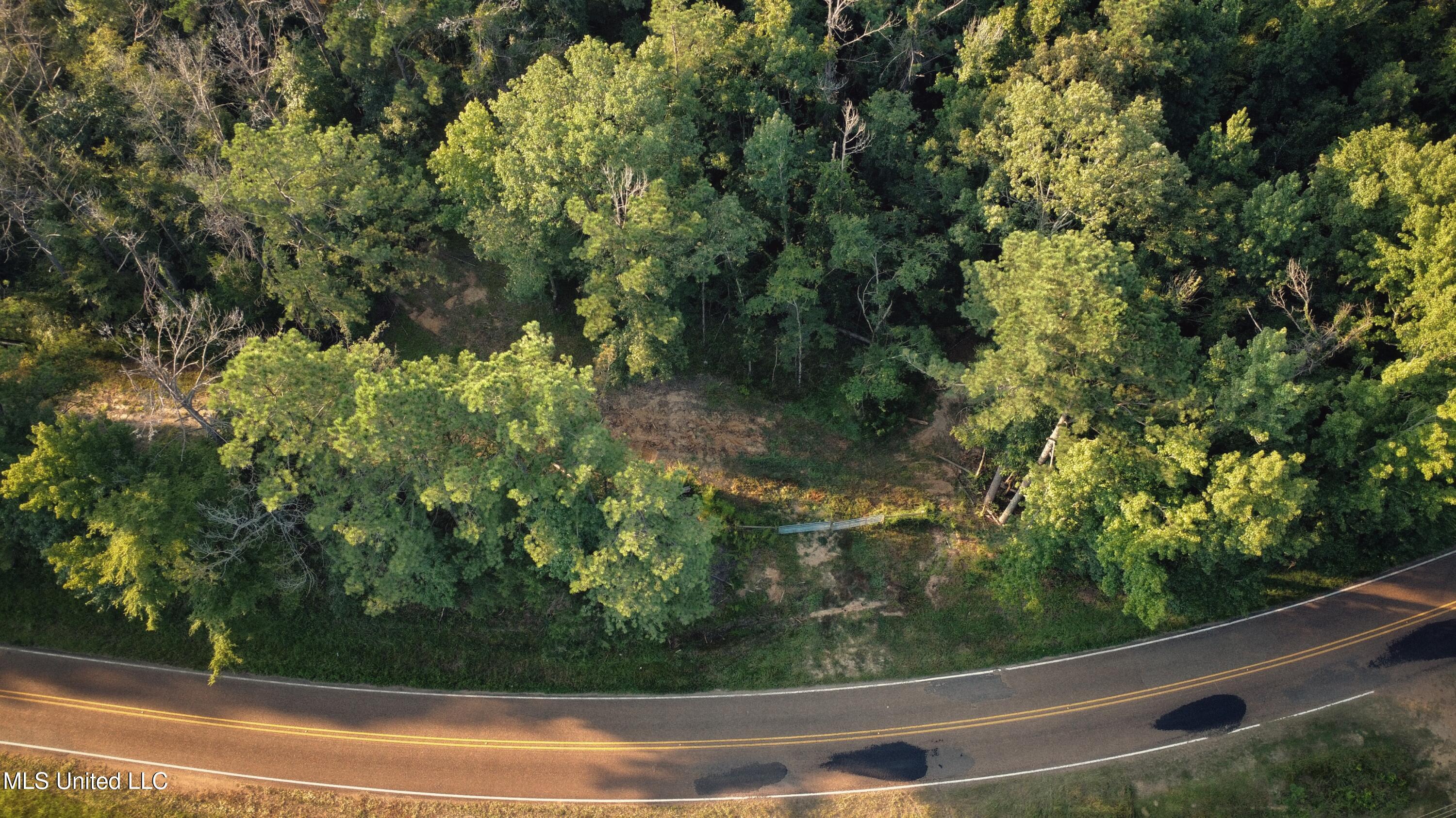 Sumrall Road Property Photo 5