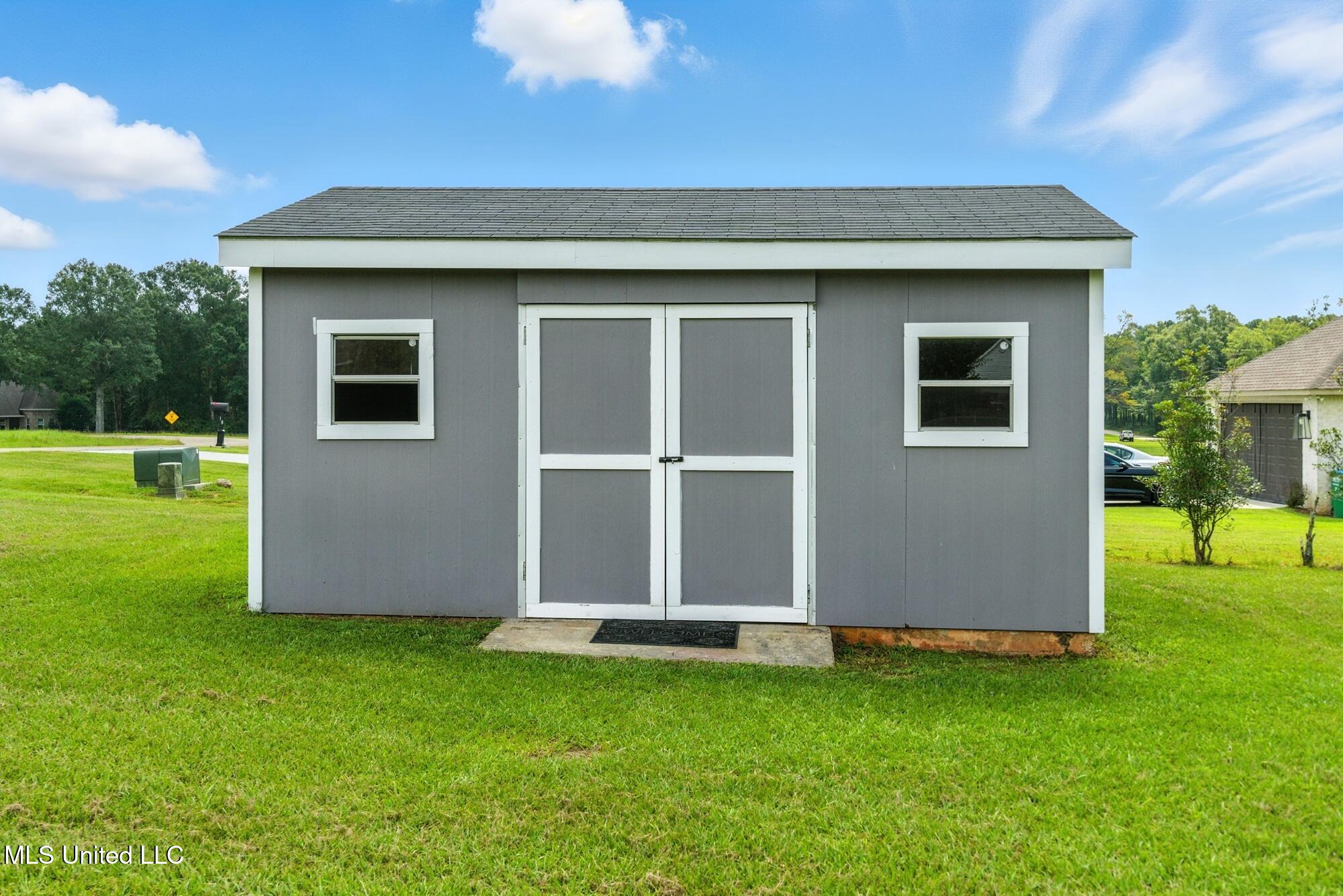 6 Wandering Oaks Lane Property Photo 21