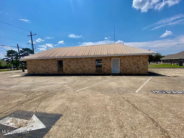 1400 Harrison Avenue Property Photo 1