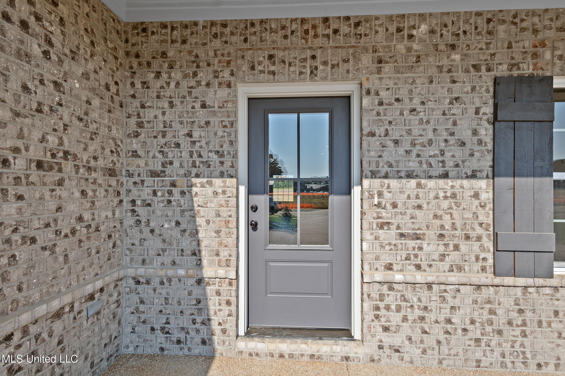 6390 Jameson Cove Property Photo 7