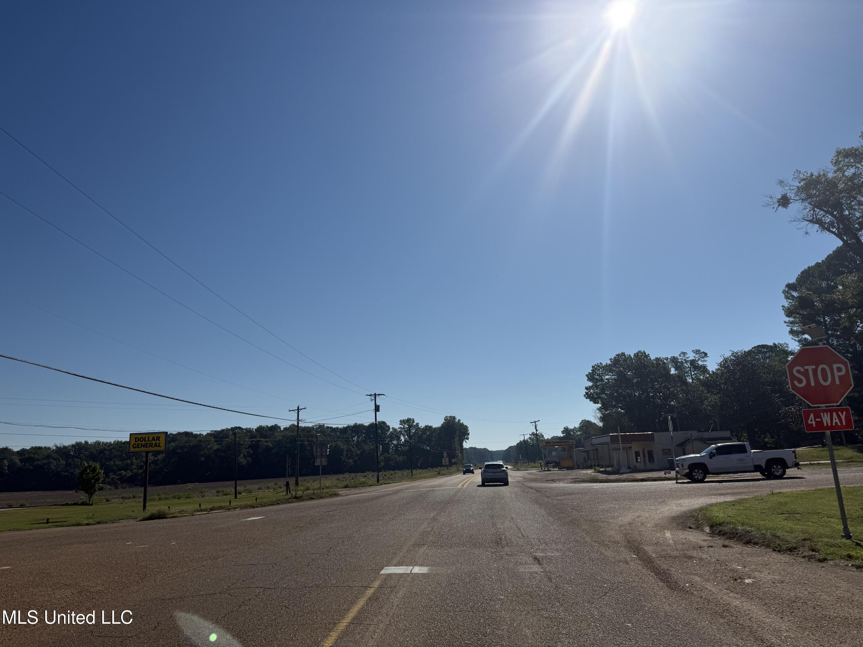 9813 Highway 8 Property Photo 4