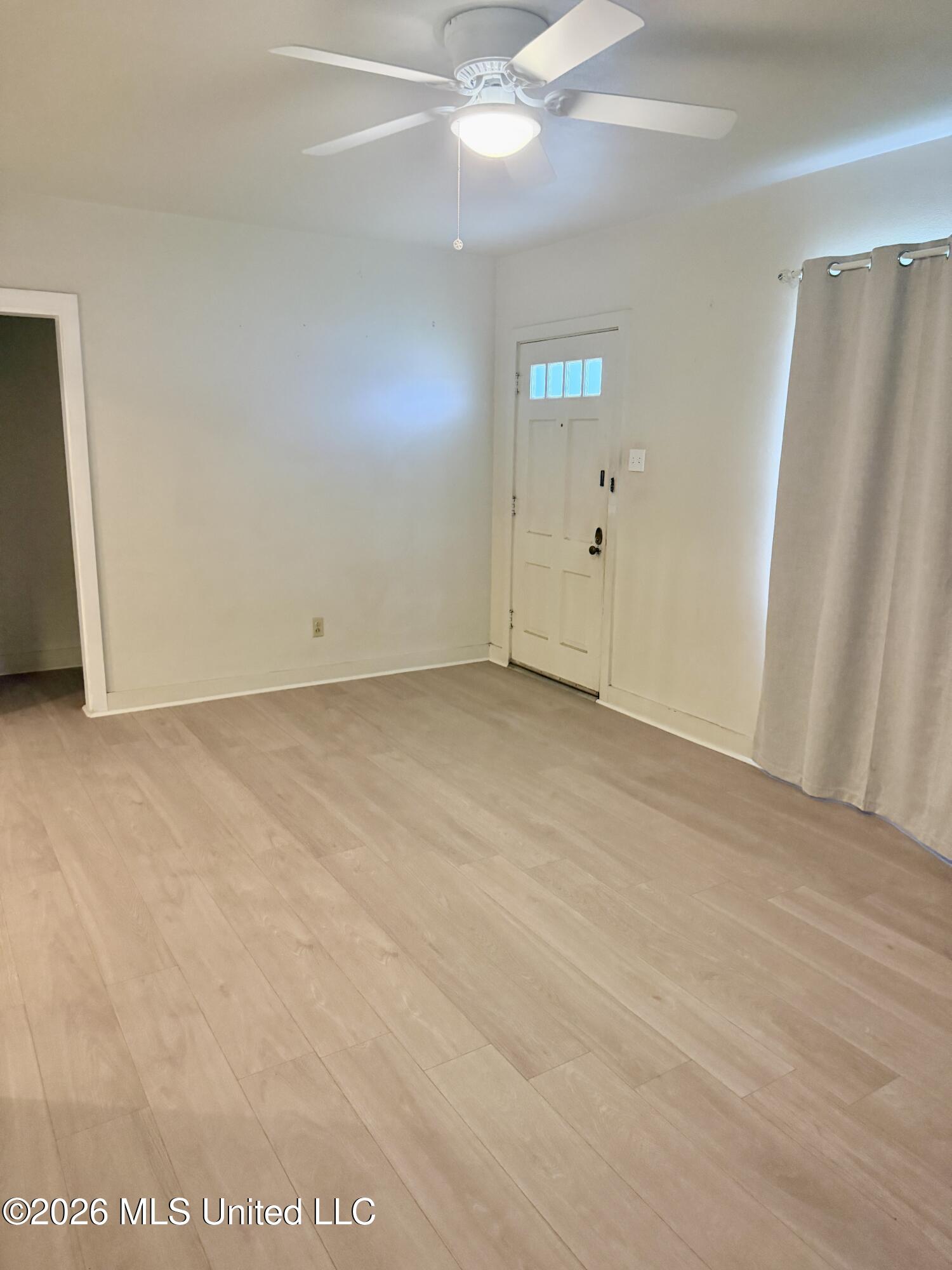 186 Summer Place Property Photo 7