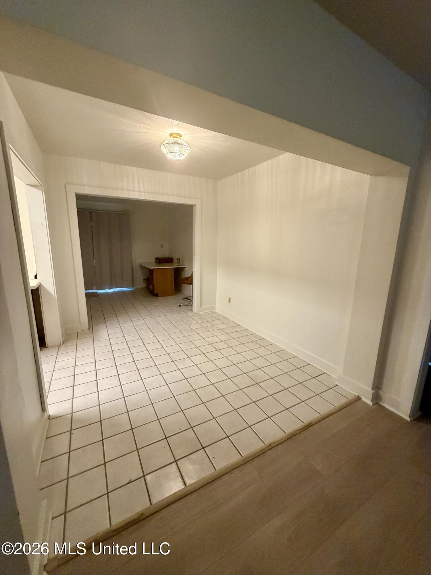 186 Summer Place Property Photo 12