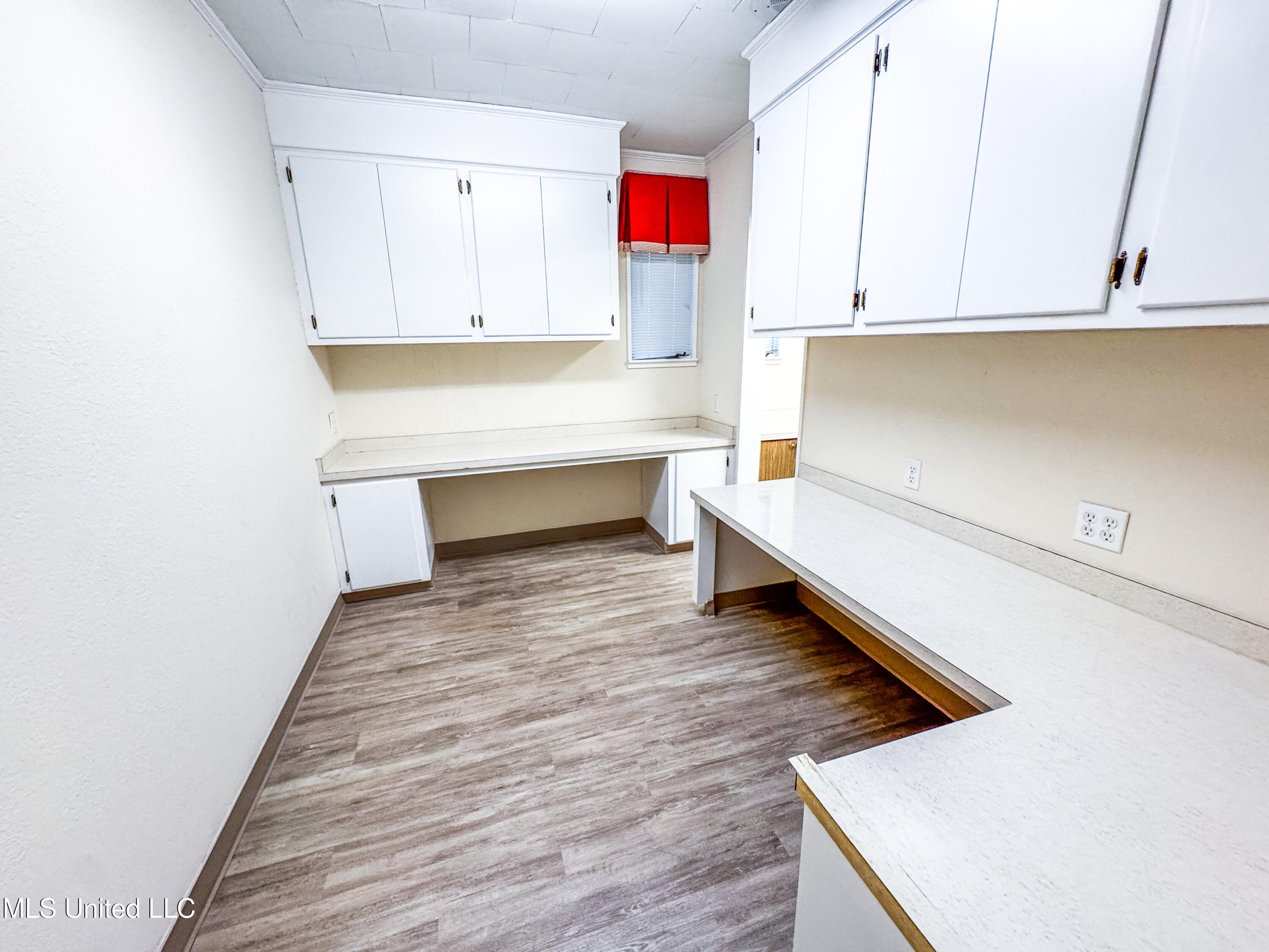 142 Jefferson Davis Blvd Boulevard Property Photo 10