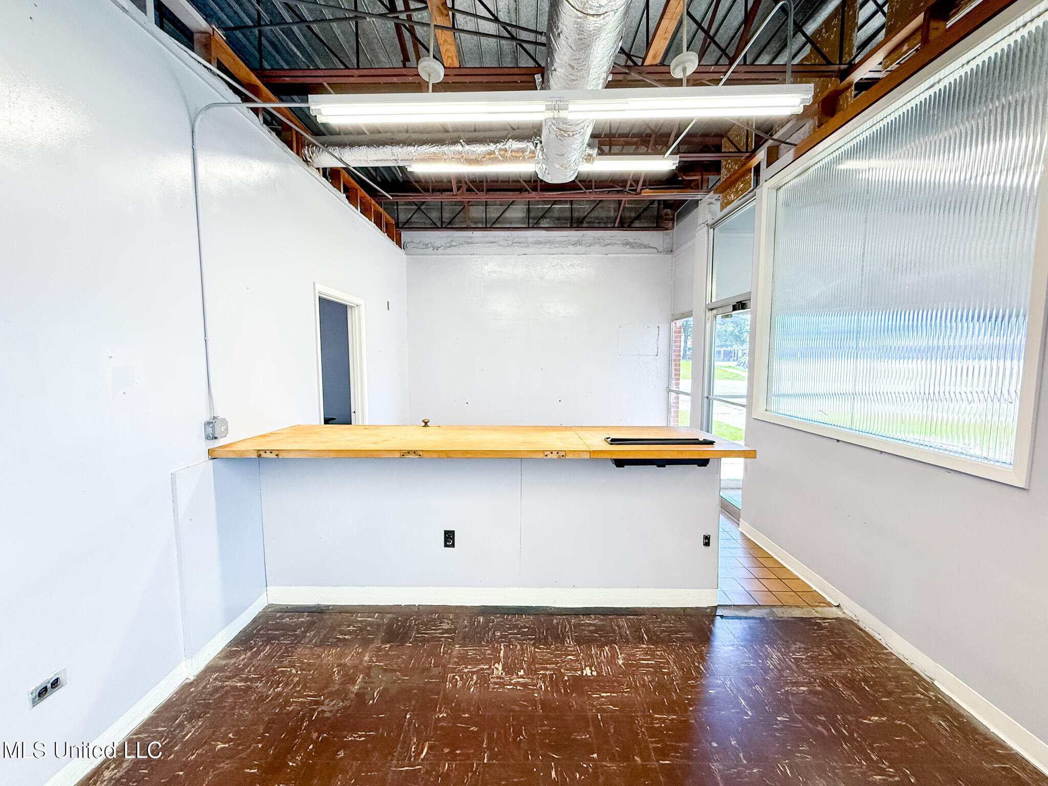700 Chestnut Street Property Photo 7