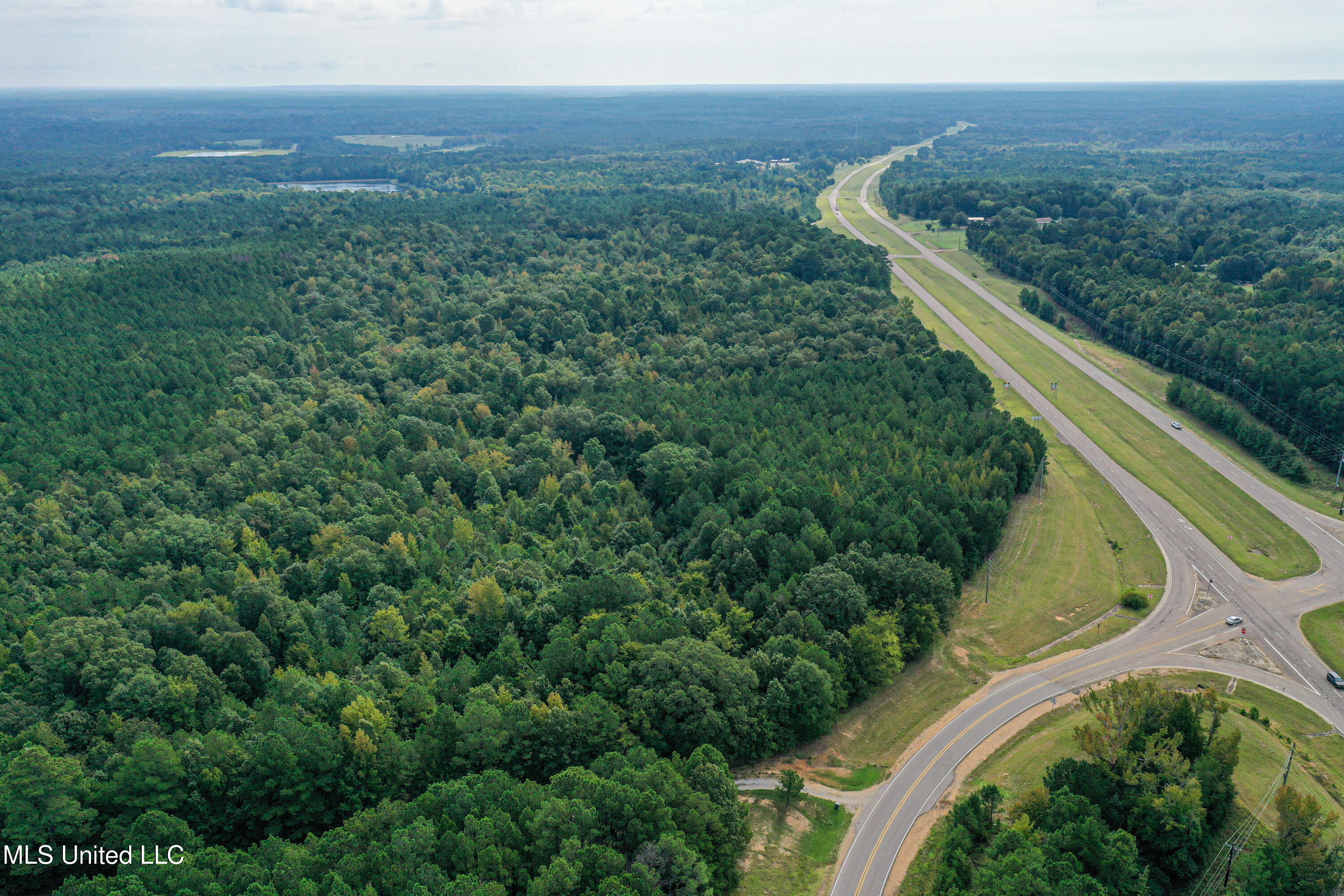 01 Highway 82 Property Photo 12