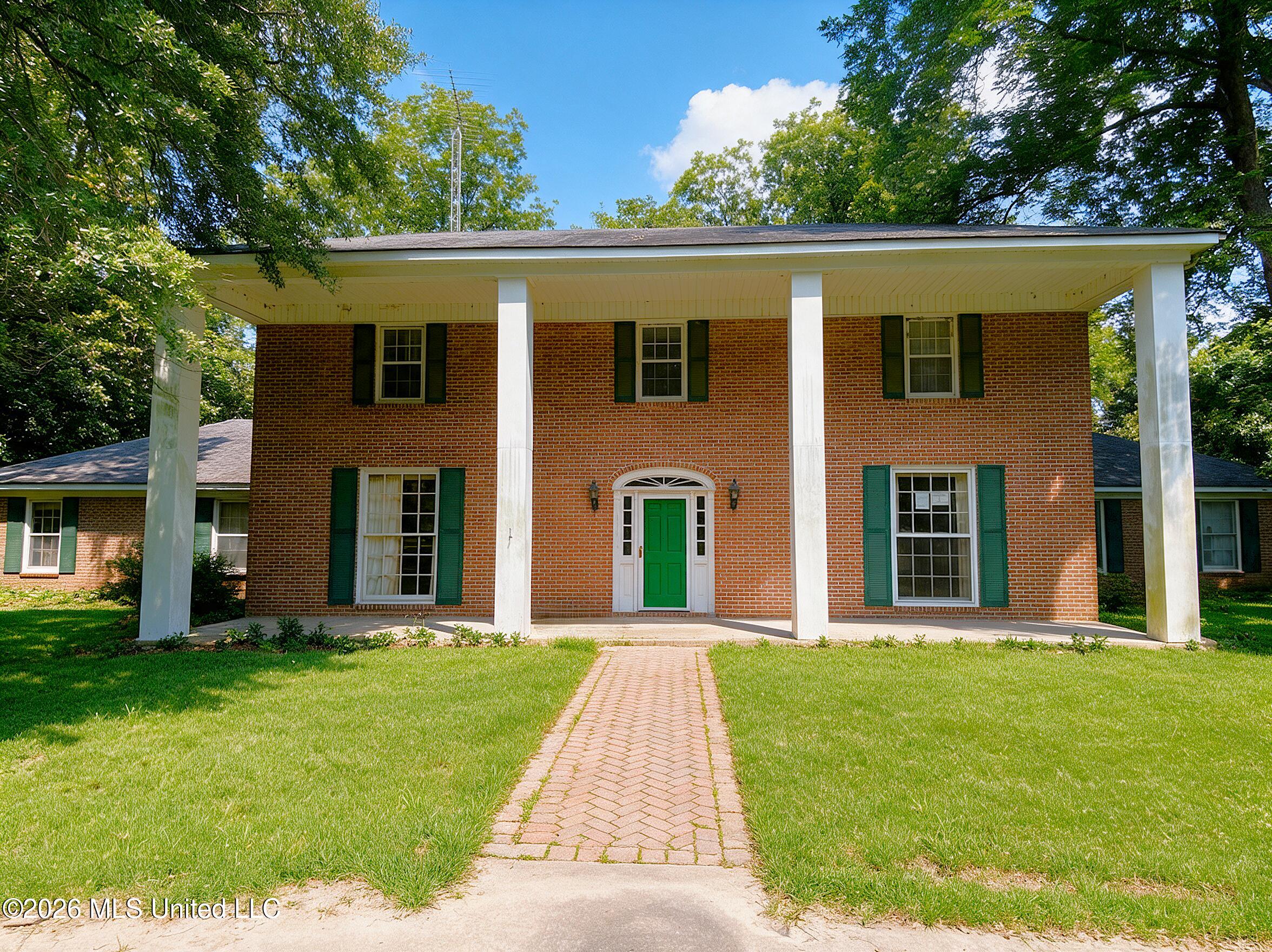 107 Treadway Circle Property Photo 1