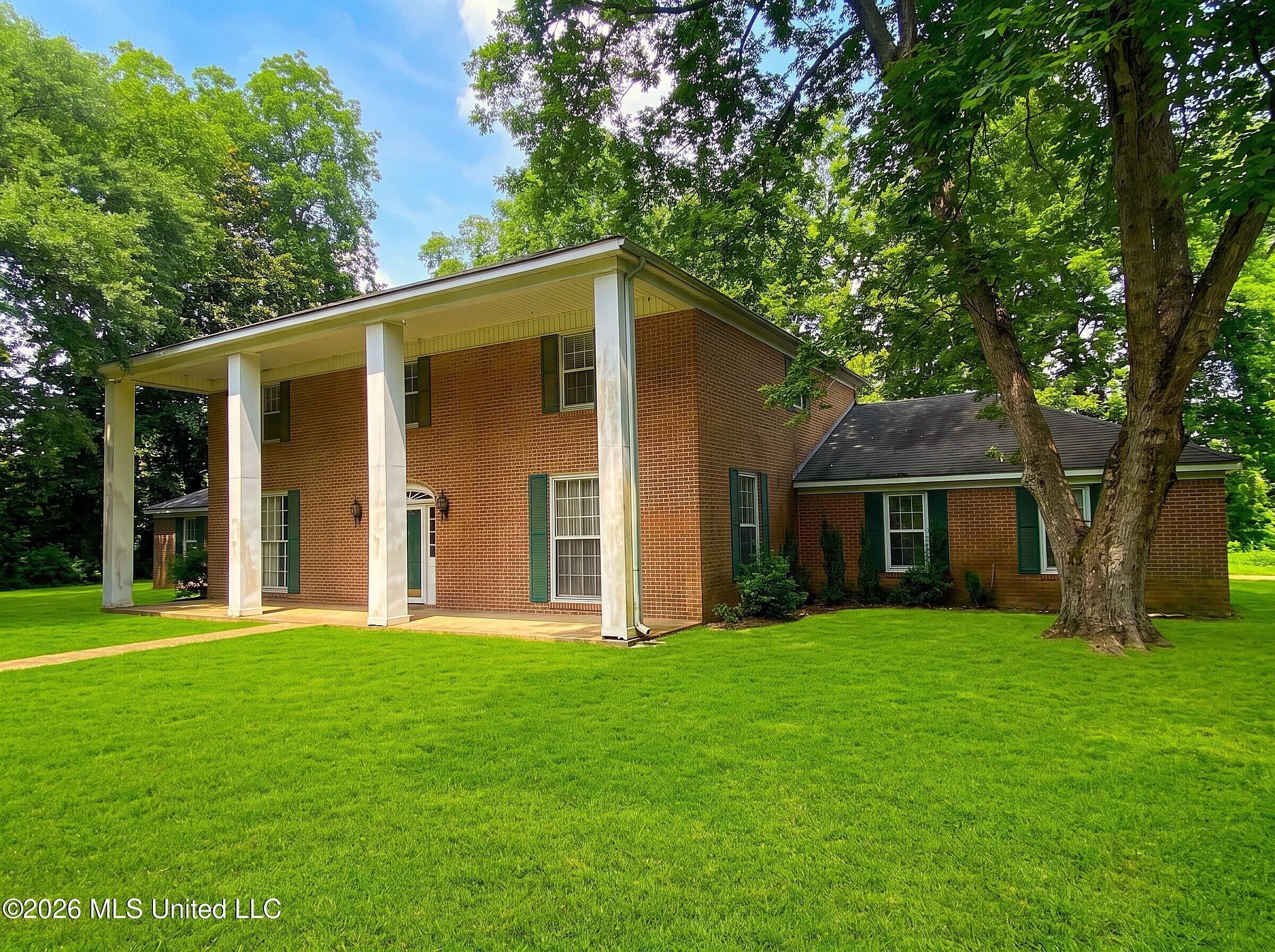 107 Treadway Circle Property Photo 2