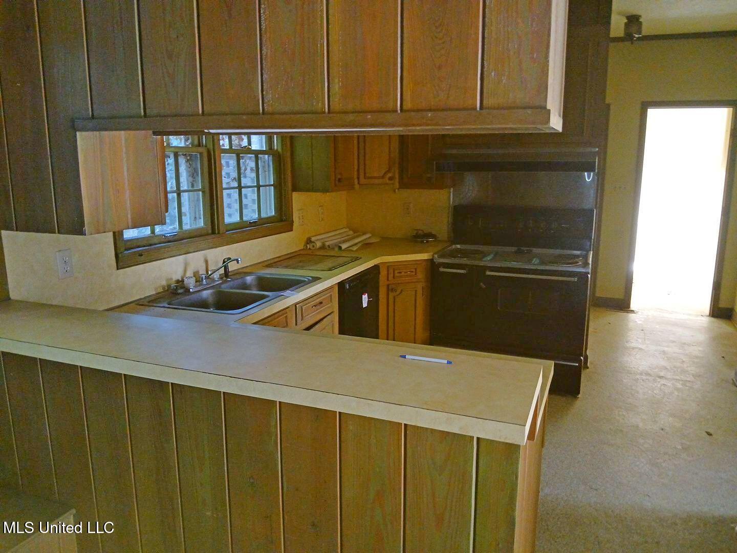107 Treadway Circle Property Photo 3