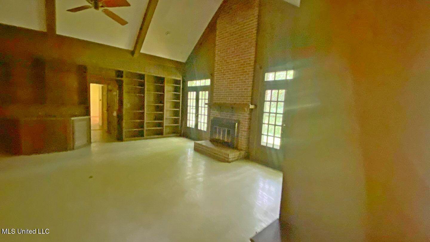 107 Treadway Circle Property Photo 5