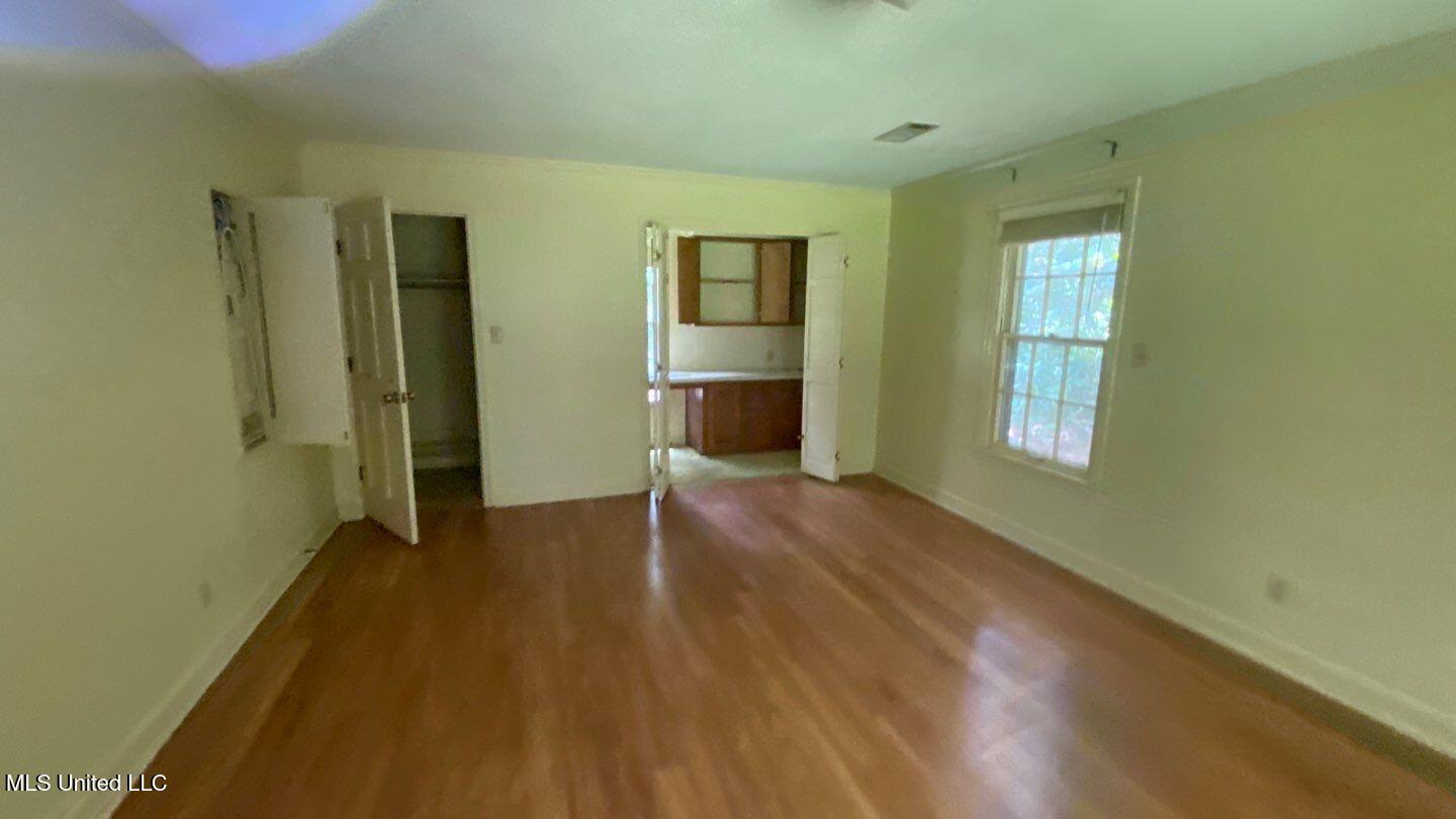 107 Treadway Circle Property Photo 7