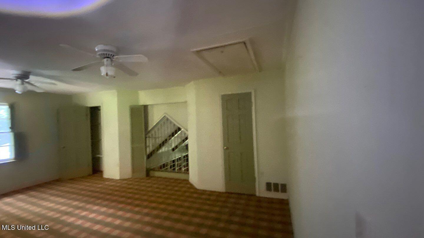 107 Treadway Circle Property Photo 27