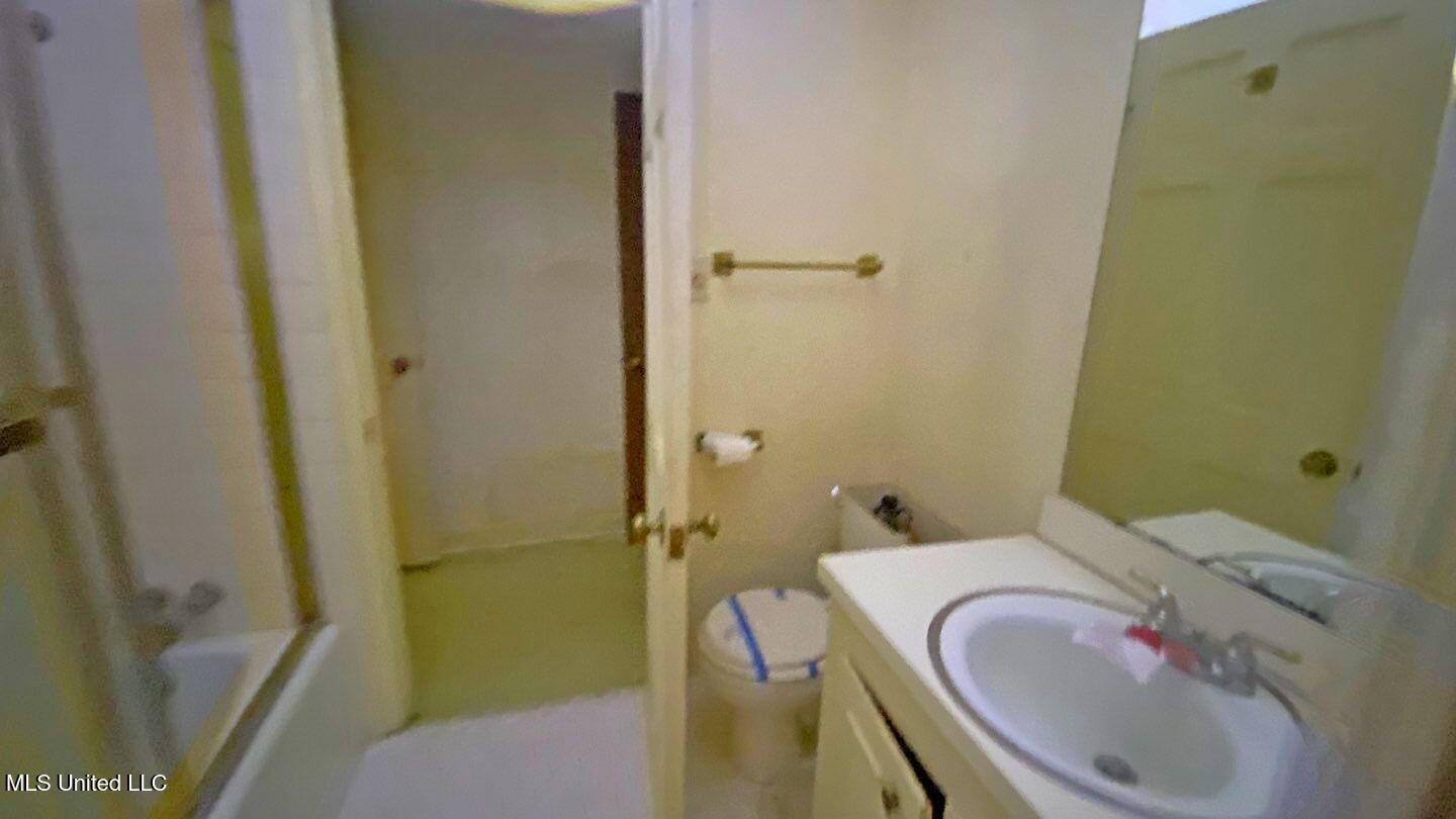 107 Treadway Circle Property Photo 33