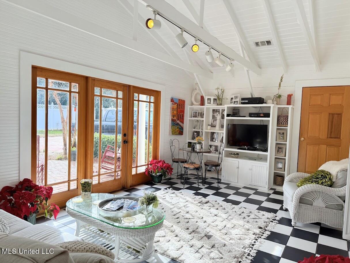 521 Holland Avenue Avenue Property Photo 27