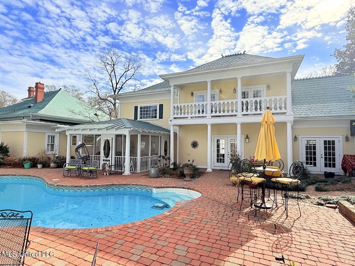 521 Holland Avenue Avenue Property Photo 31