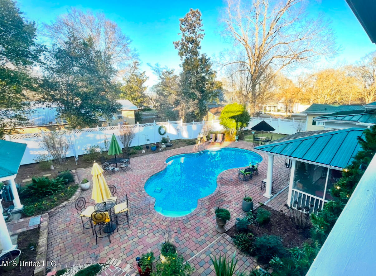 521 Holland Avenue Avenue Property Photo 32