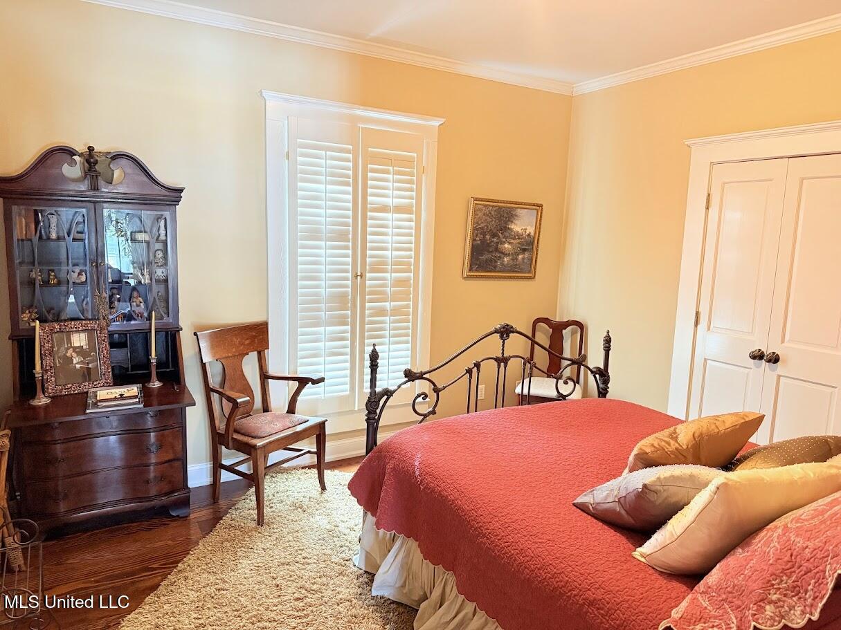 521 Holland Avenue Avenue Property Photo 36