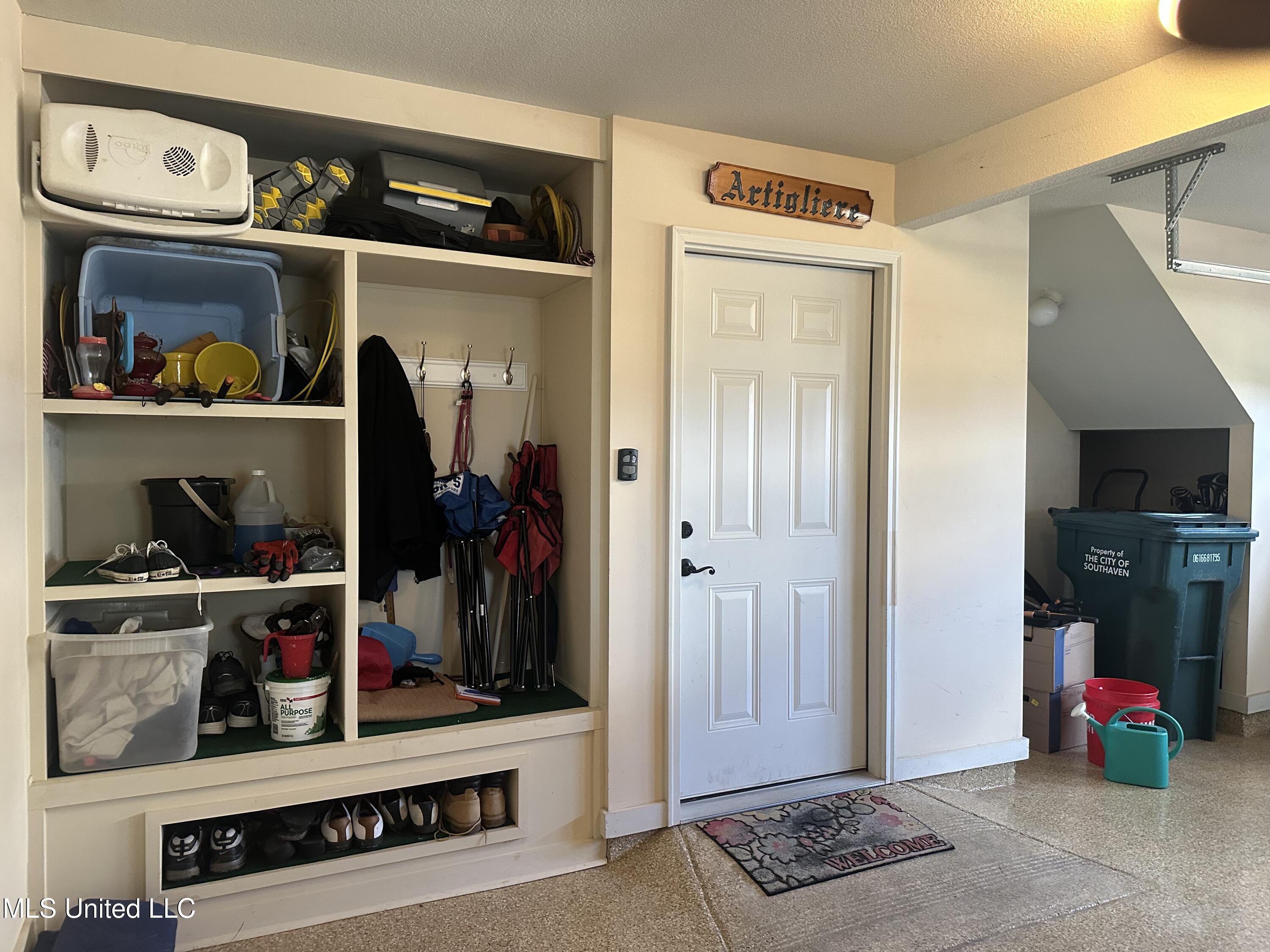 3302 Foxdale Loop Property Photo 21