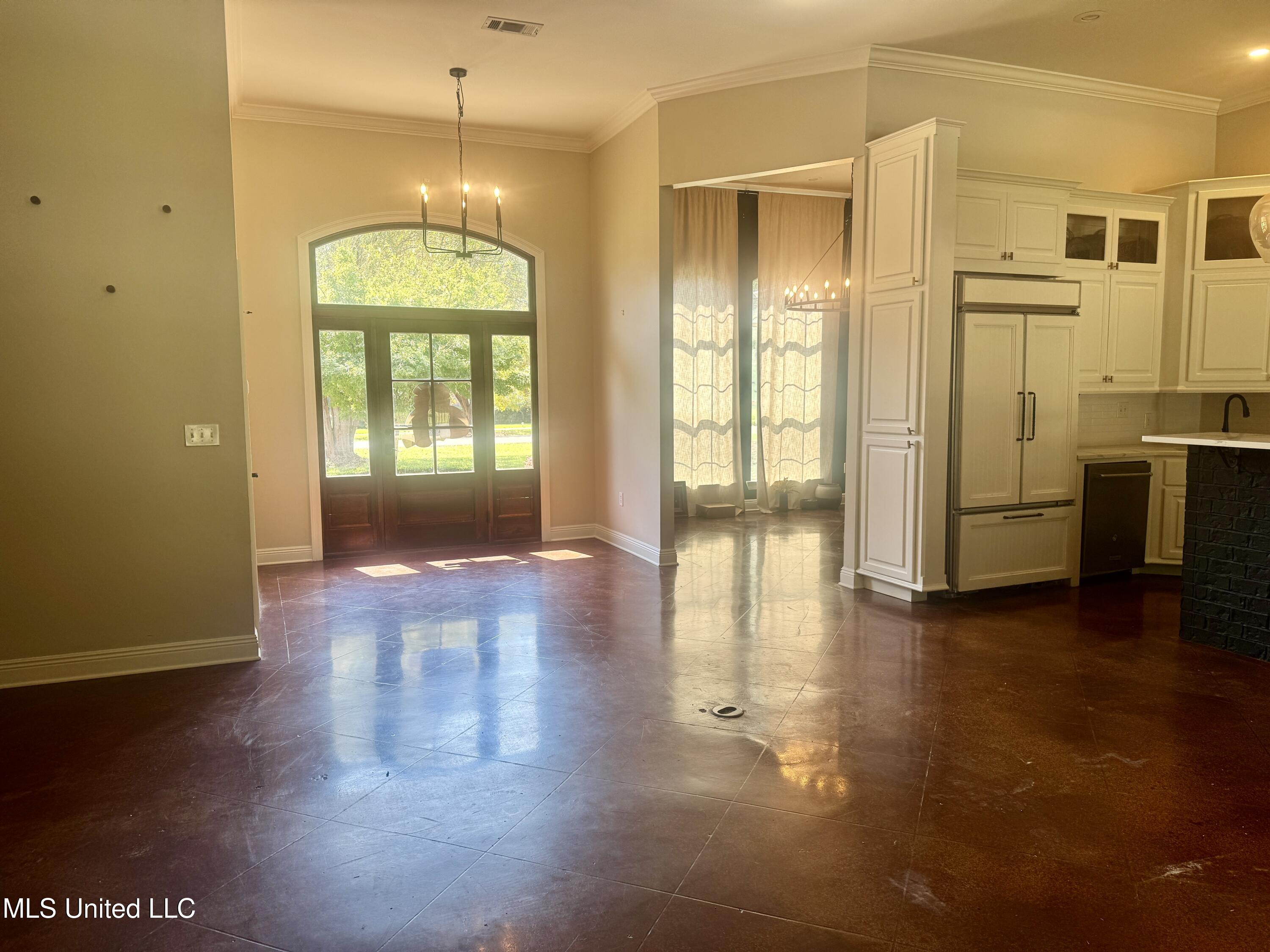 101 Cherrybark Lane Property Photo 5