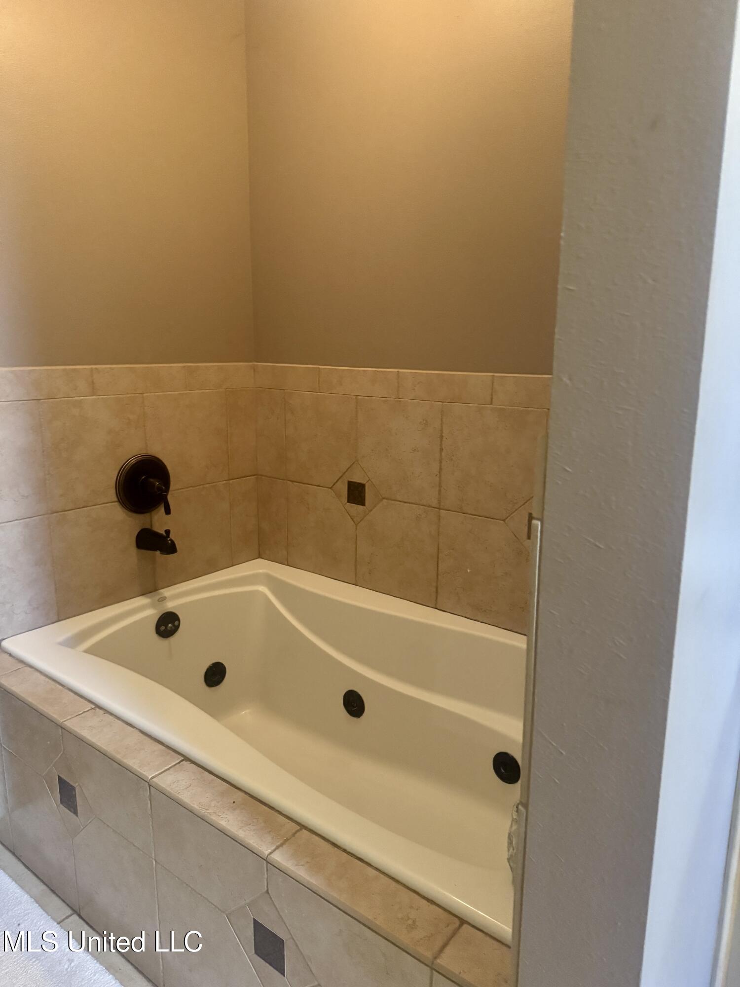 101 Cherrybark Lane Property Photo 24