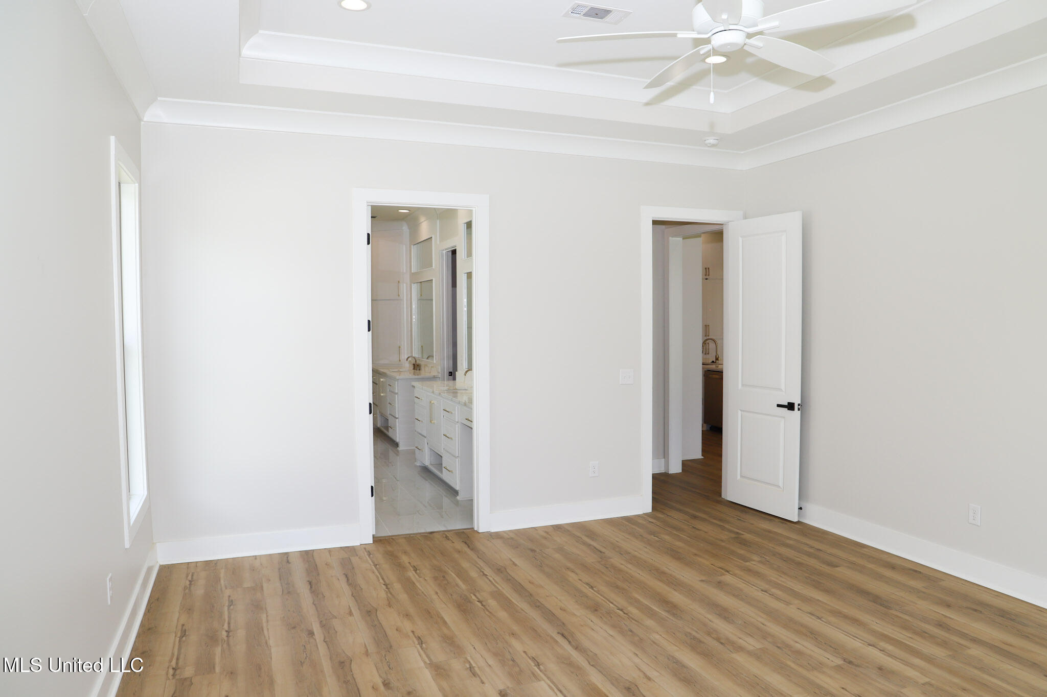 129 Genoa Drive Property Photo 12