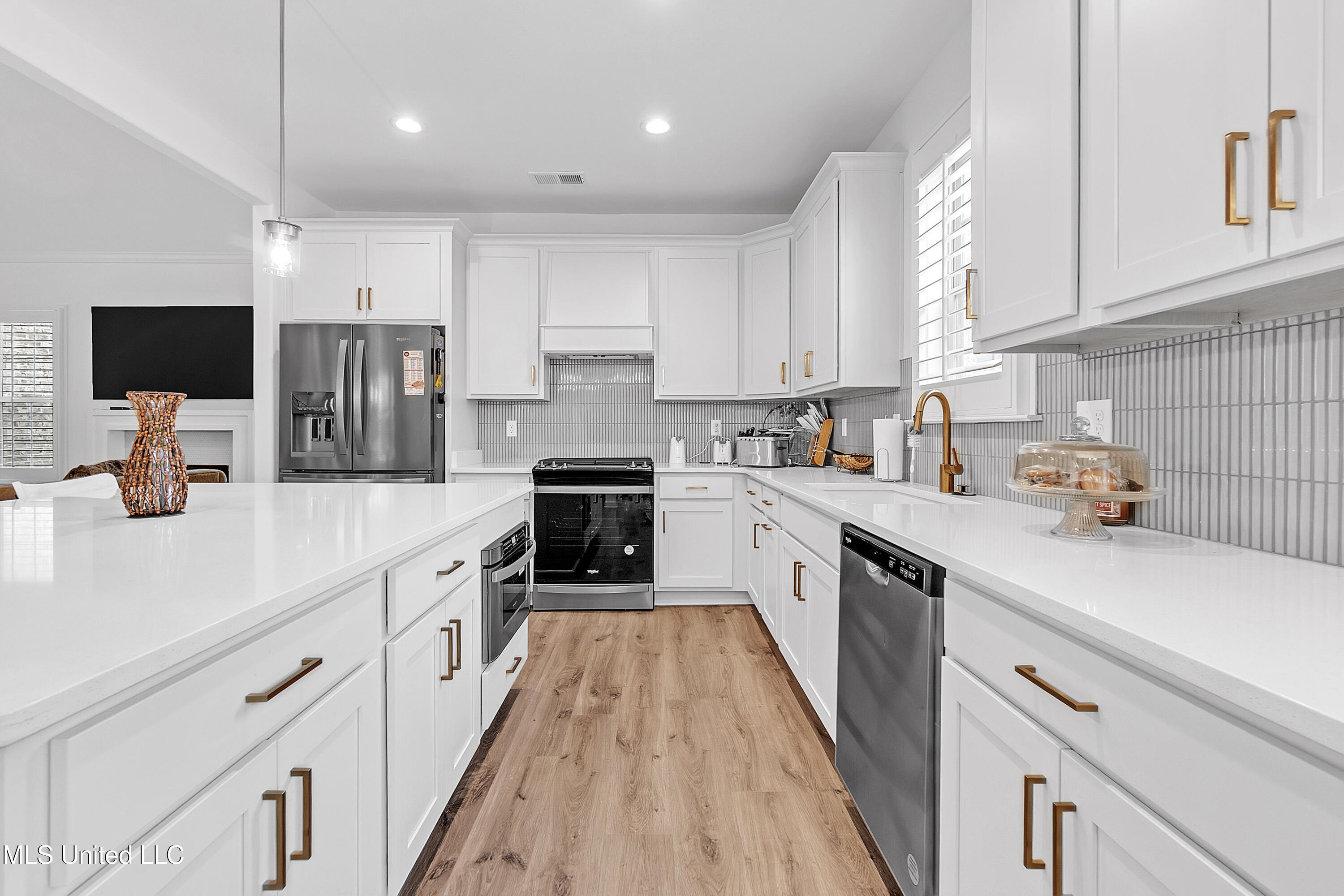 784 Arrow Cove Property Photo 11