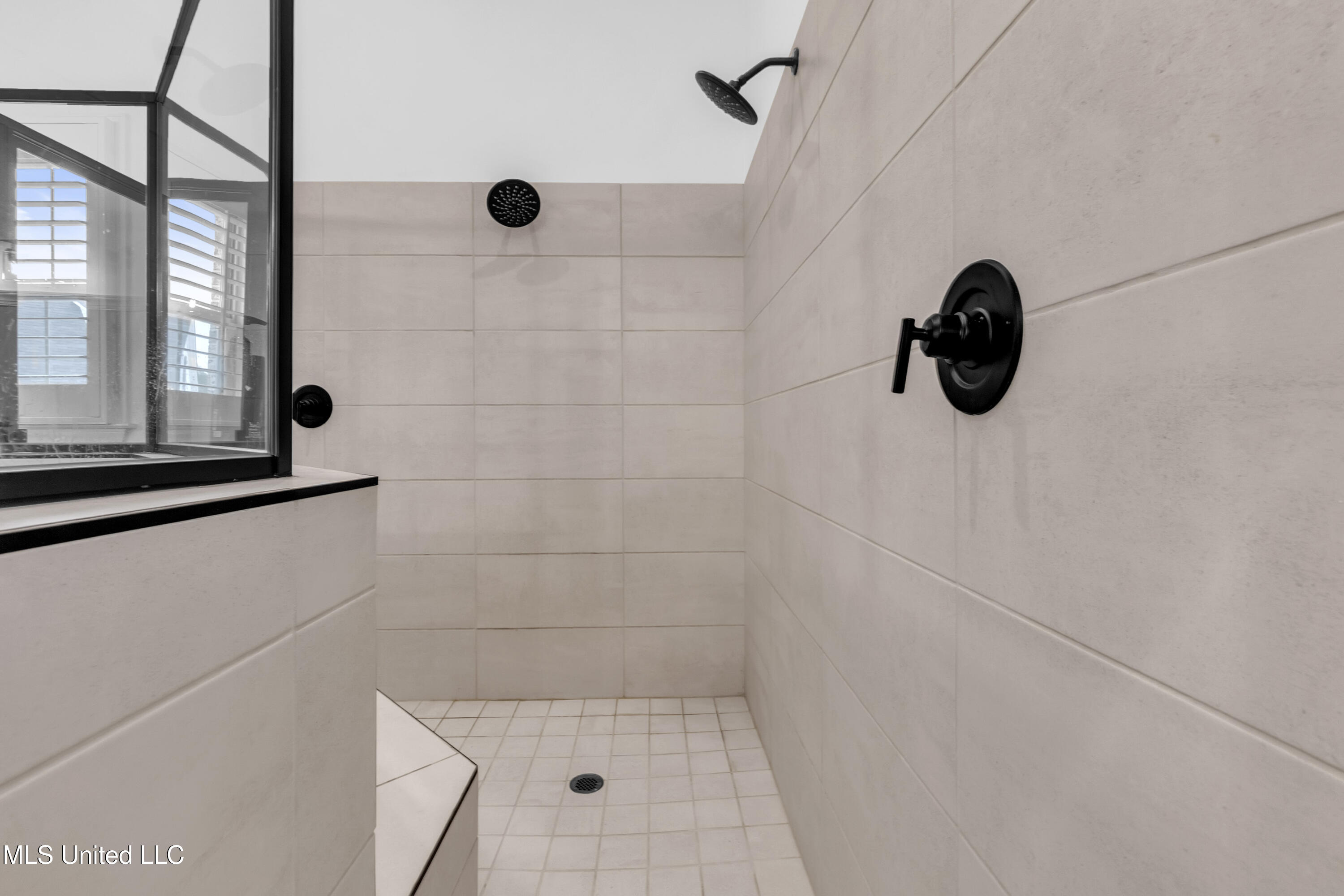 784 Arrow Cove Property Photo 31