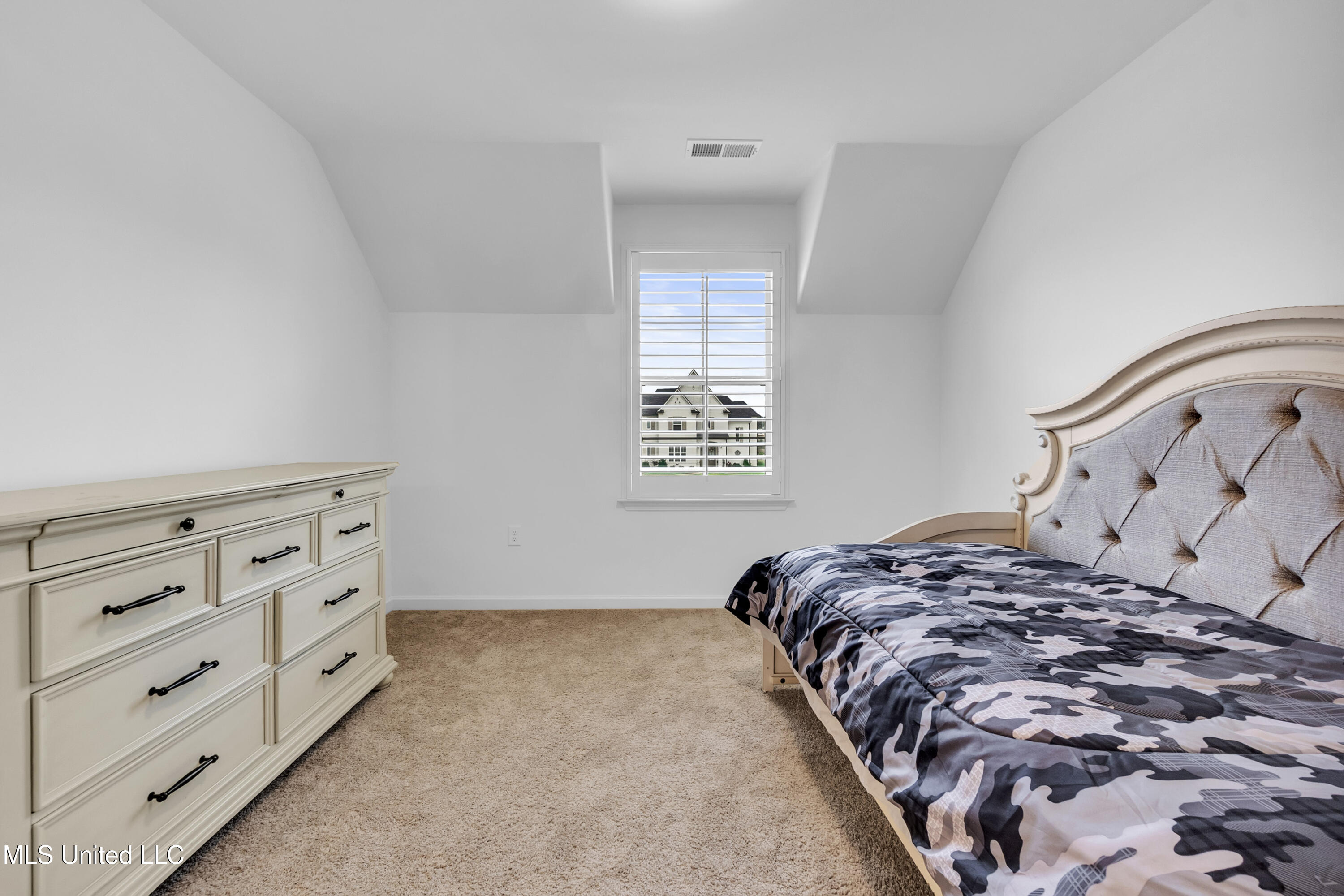 784 Arrow Cove Property Photo 41