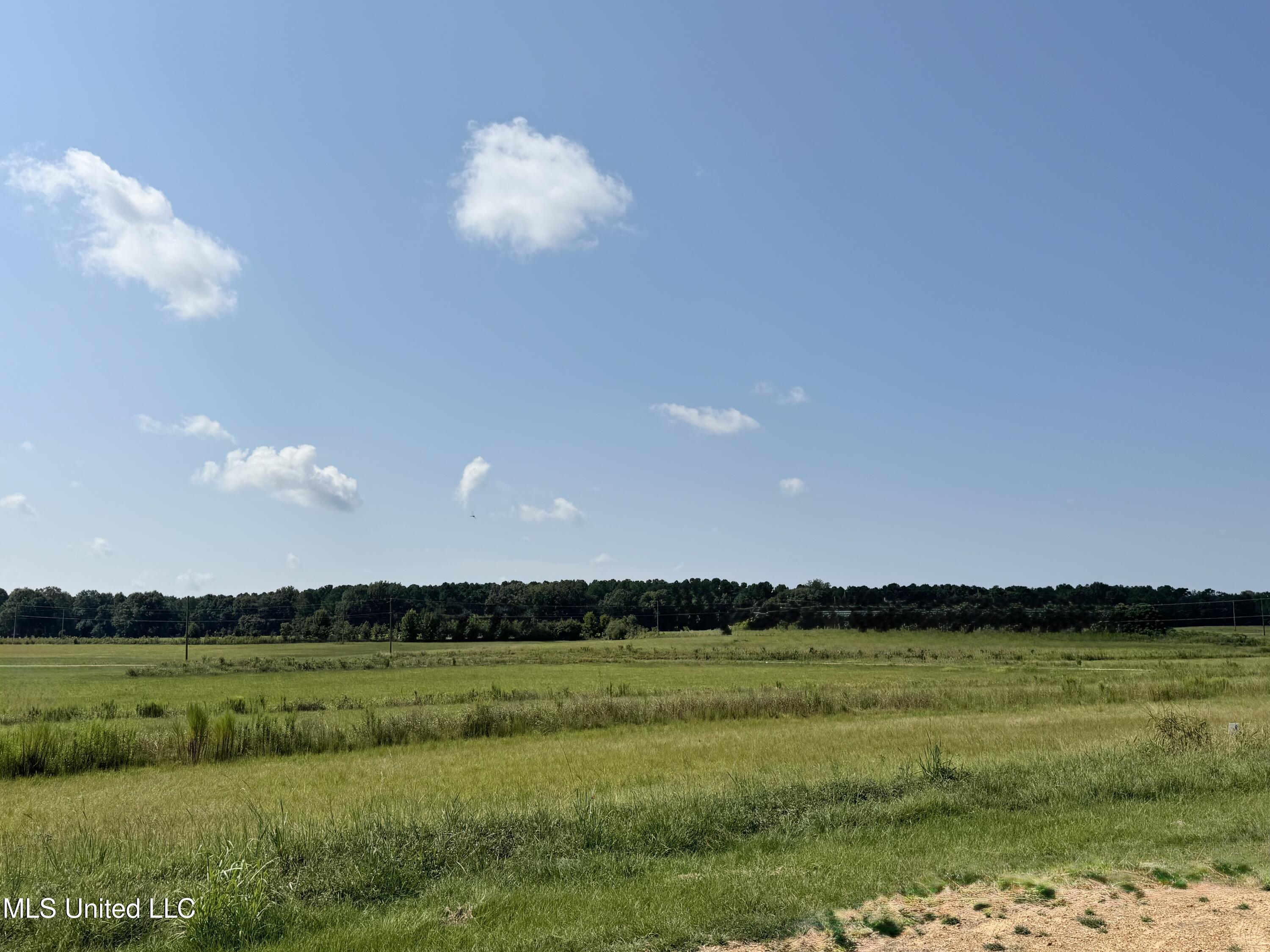 R9 Old Hwy 16 Property Photo 2