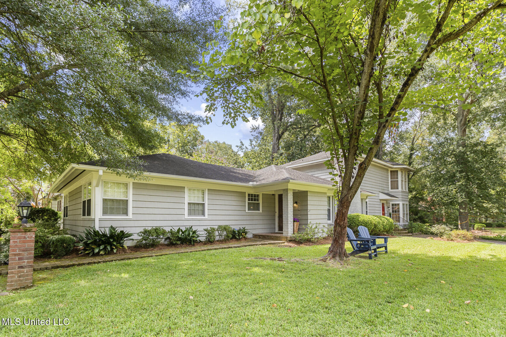 299 Wood Dale Drive Property Photo 3