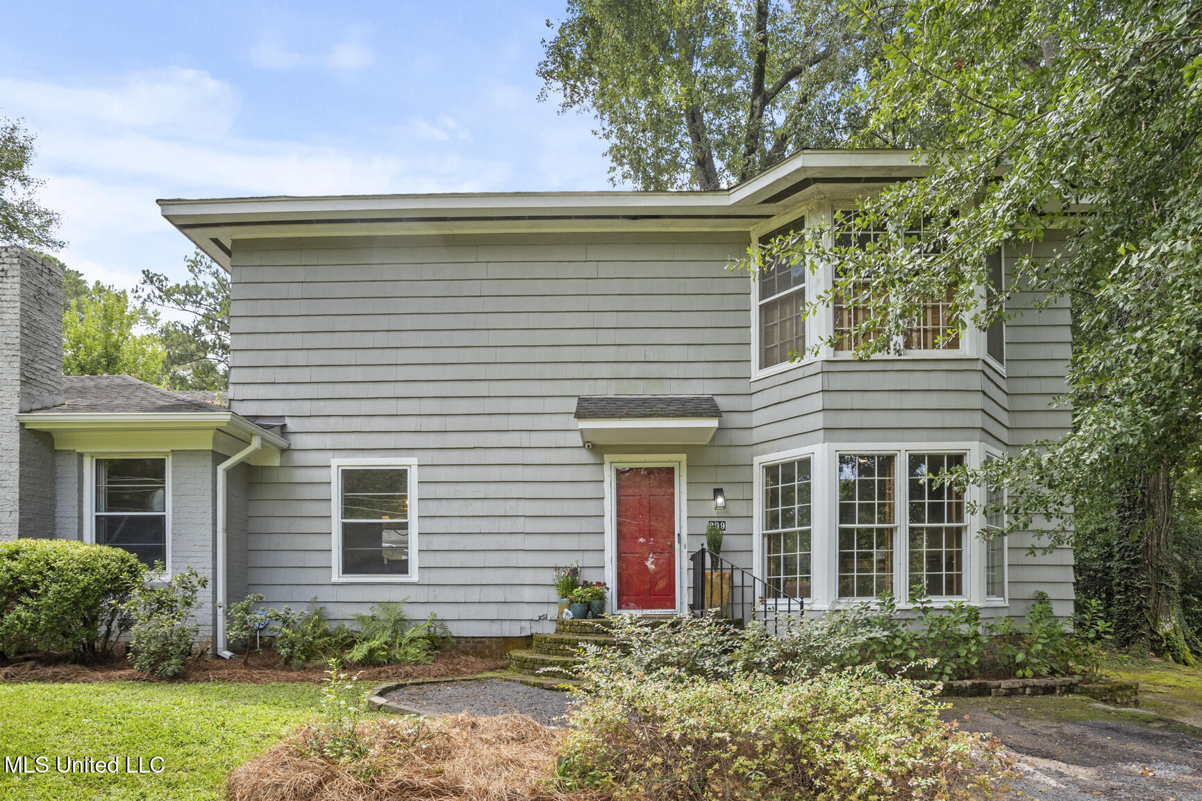 299 Wood Dale Drive Property Photo 4