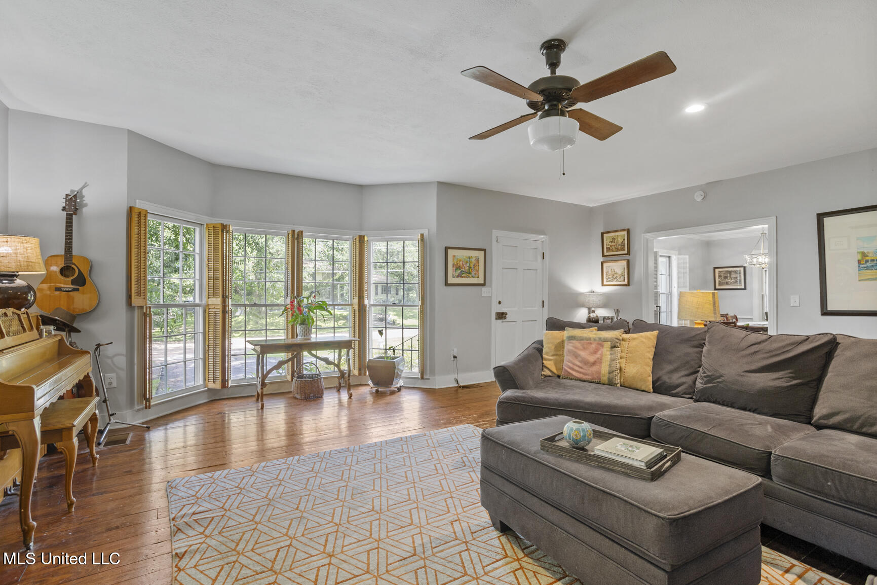 299 Wood Dale Drive Property Photo 7