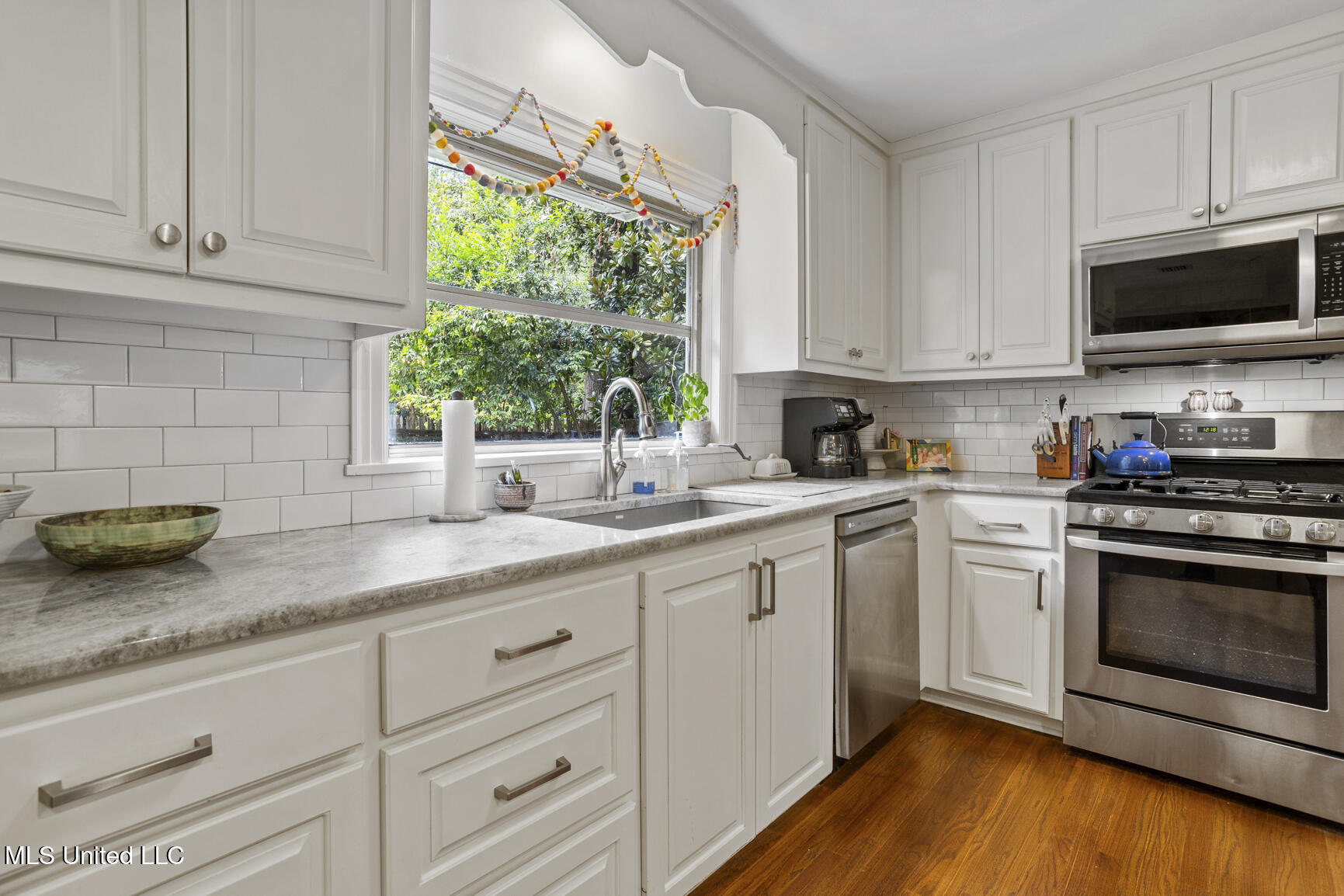 299 Wood Dale Drive Property Photo 18