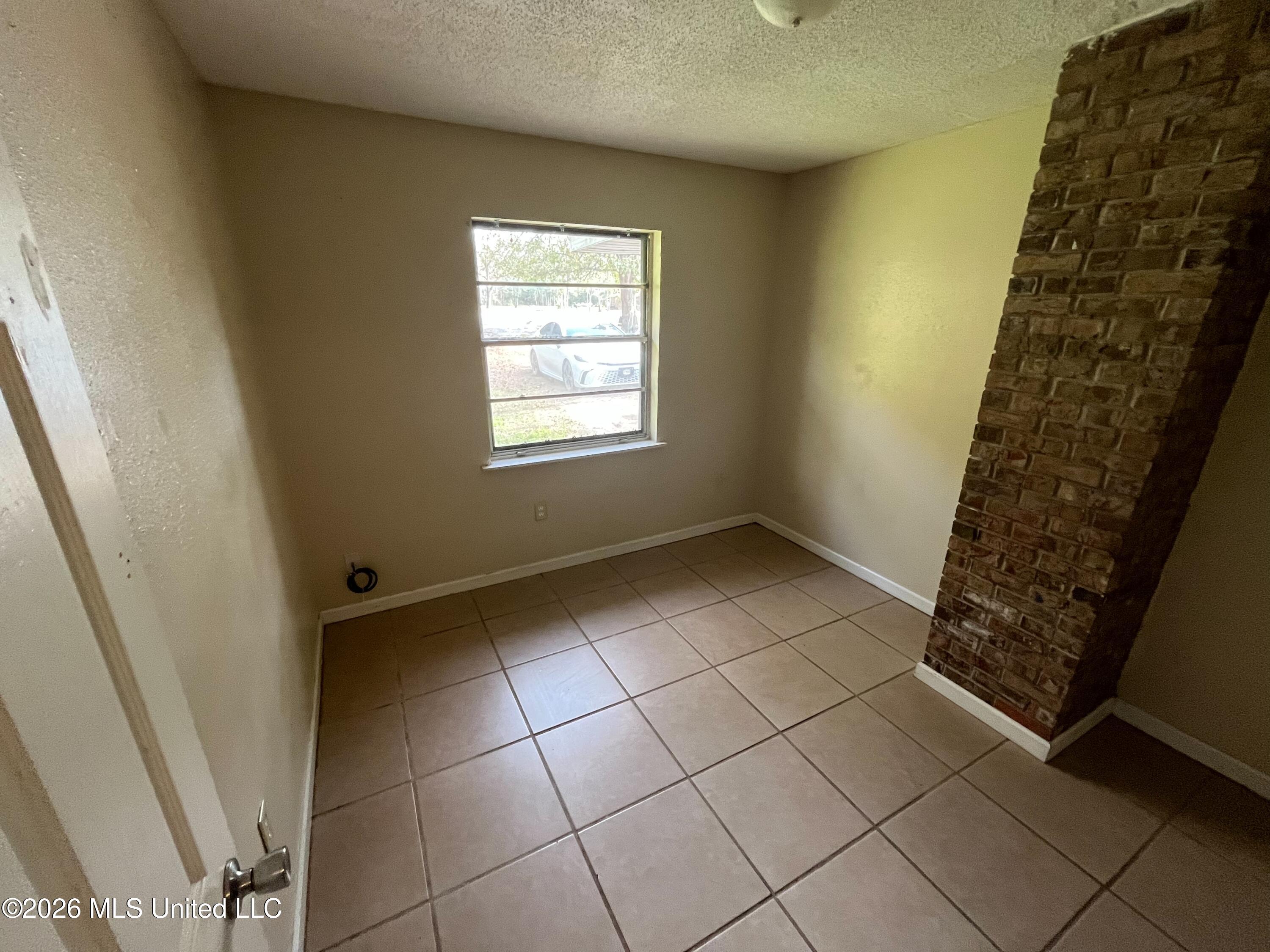 8629 Ms-613 Property Photo 6