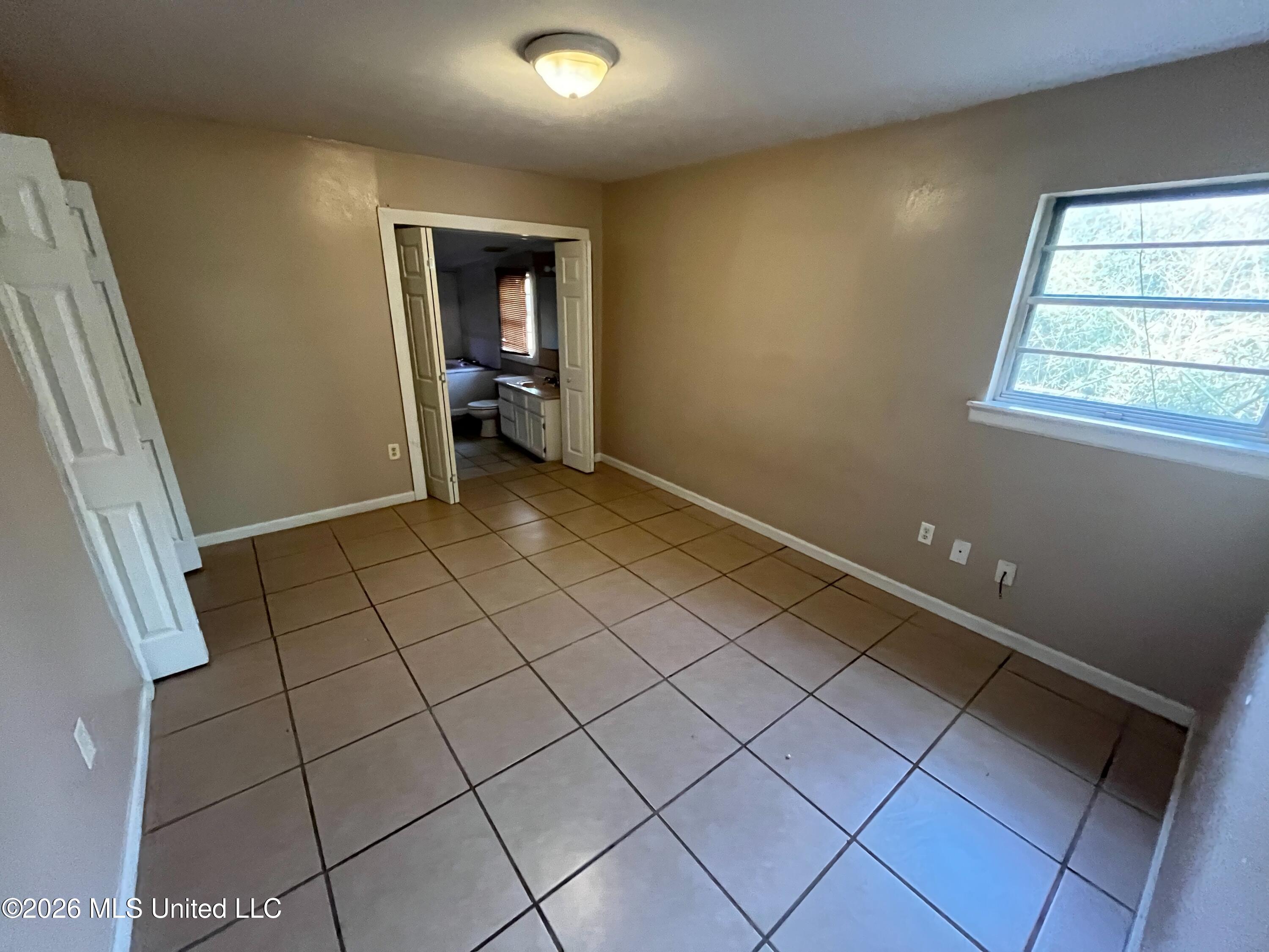 8629 Ms-613 Property Photo 8