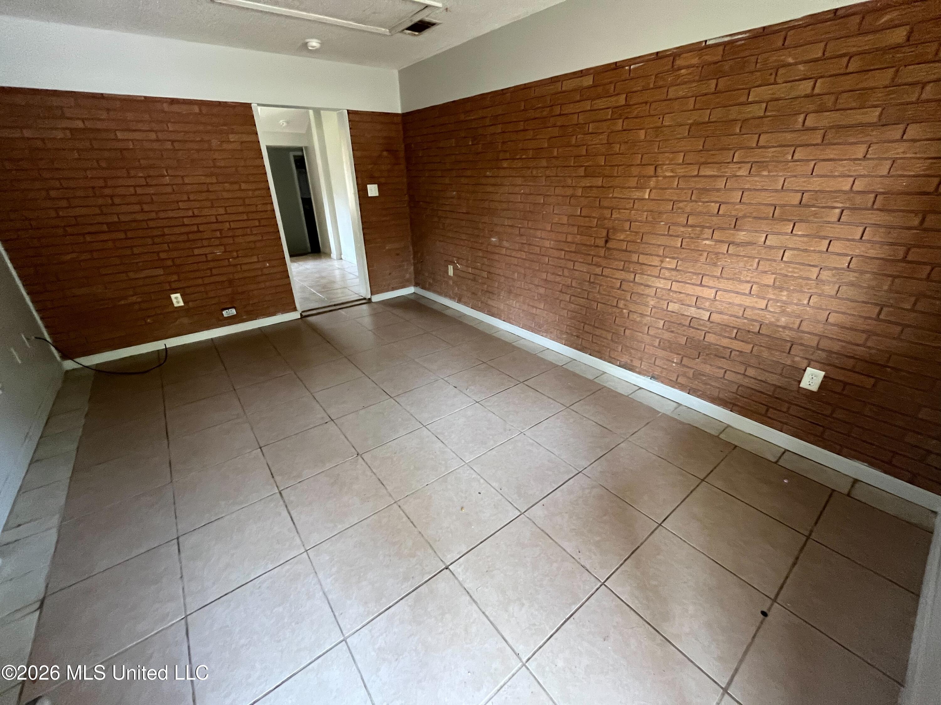 8629 Ms-613 Property Photo 10
