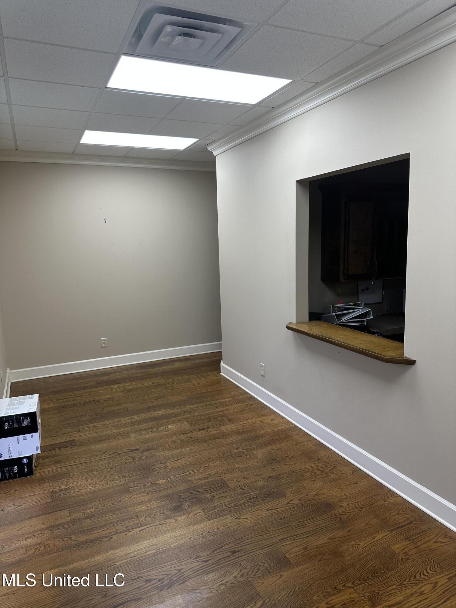 310 Byram Place Property Photo 5